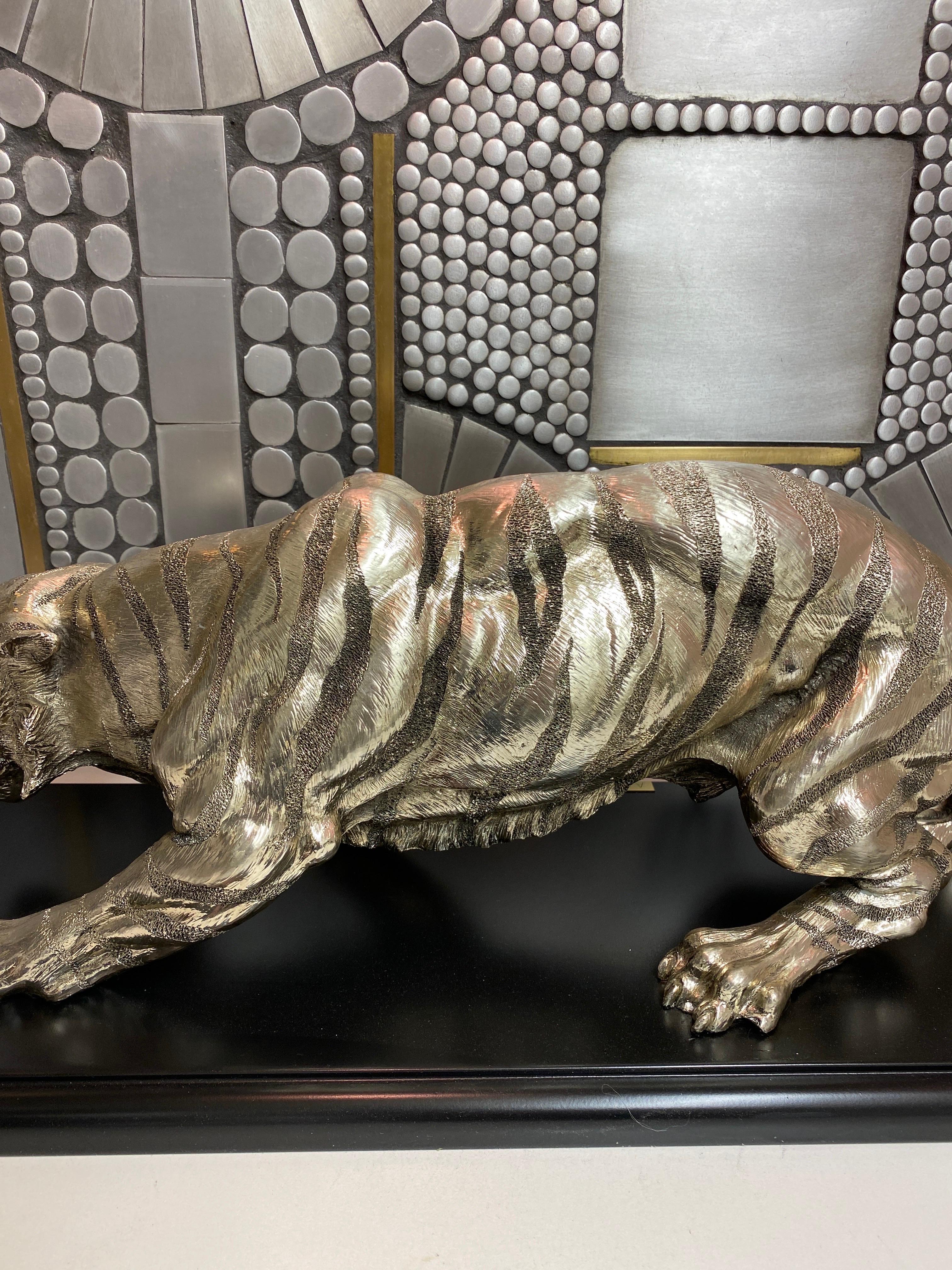 Sculpture de tigre du Bengale en vente 2