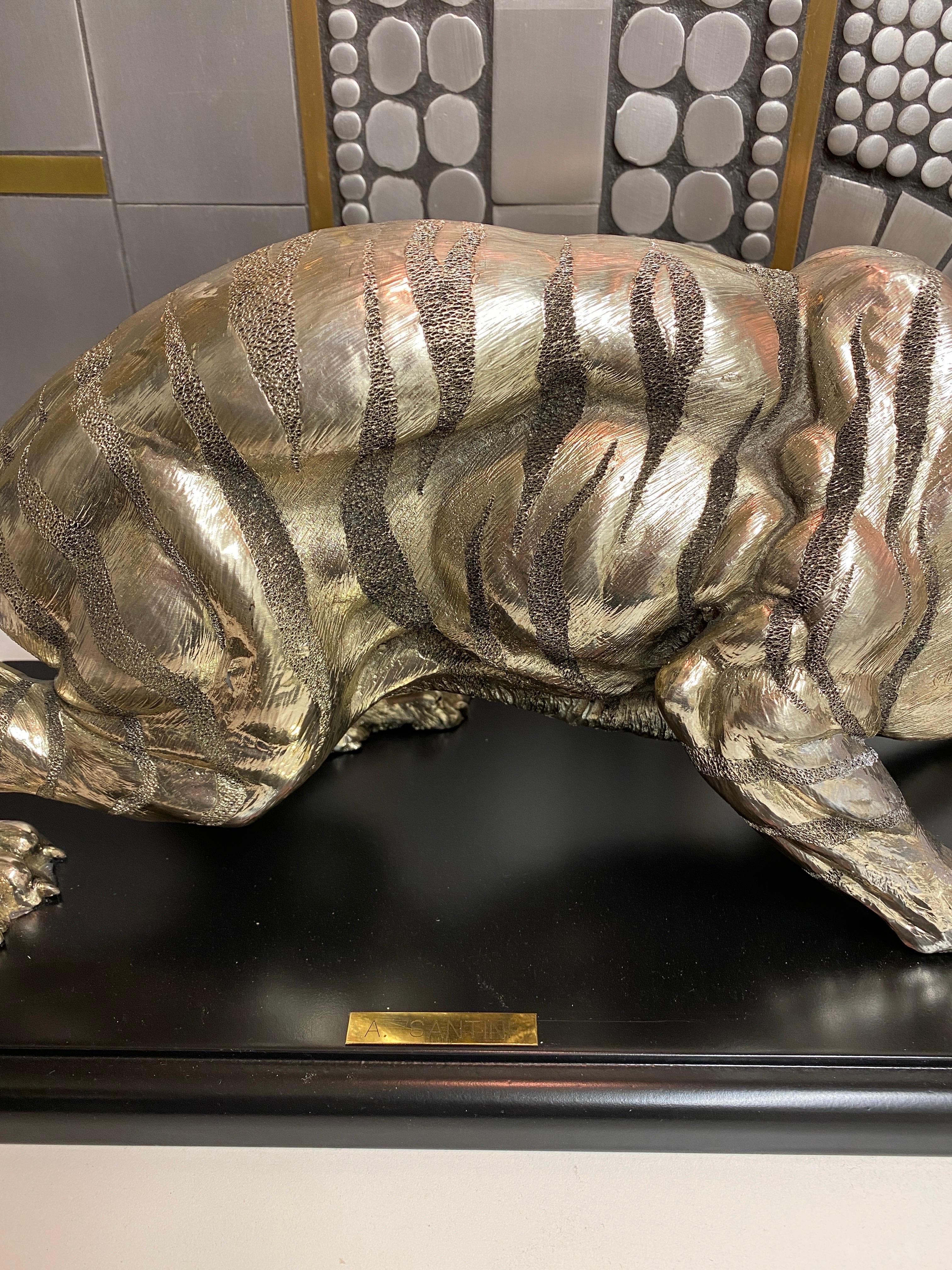 Bengal Tiger Sculpture In Good Condition For Sale In North Hollywood, CA