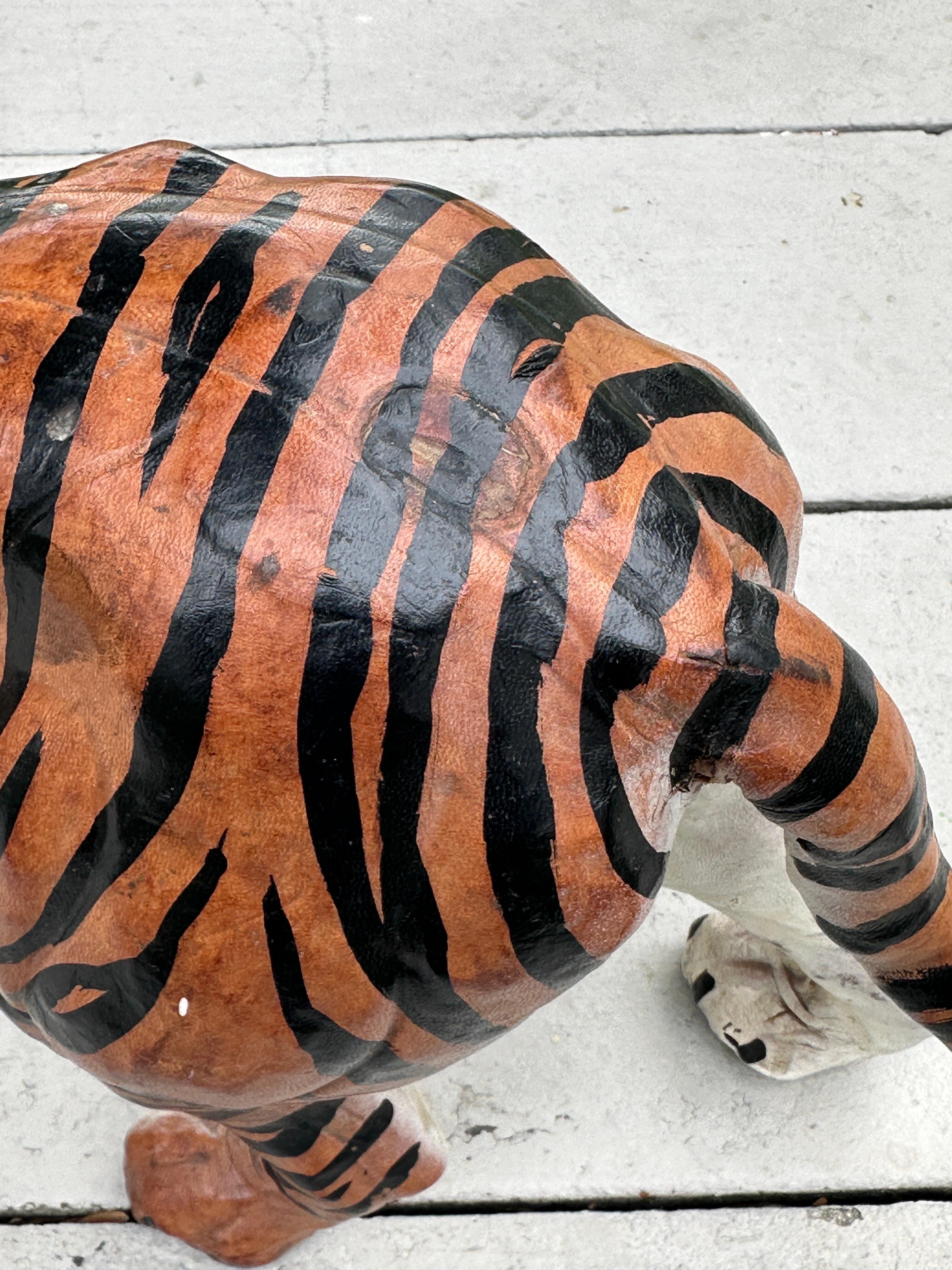 Bengalische Tiger-Skulptur im Angebot 2