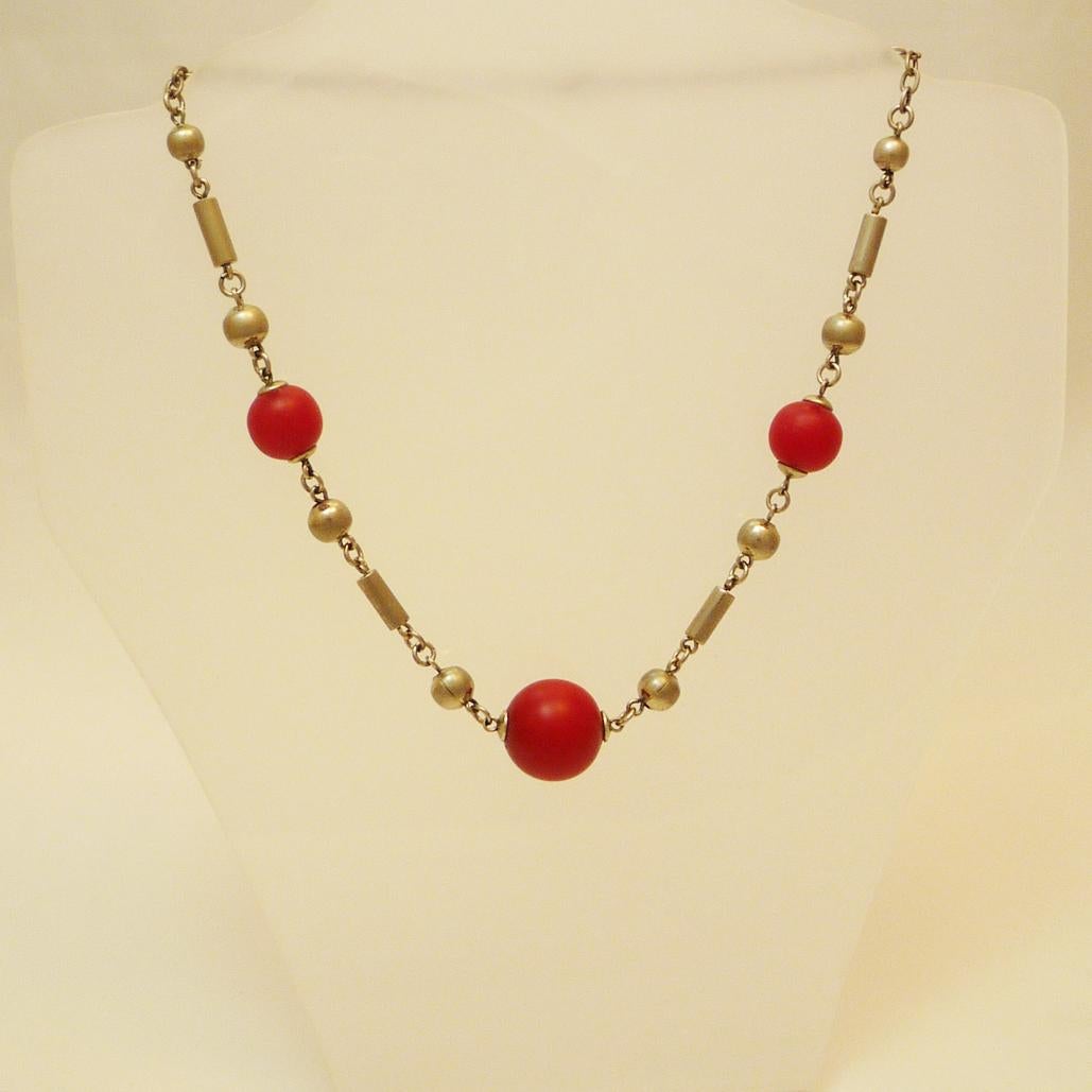 Women's Bengelcollier red with bakelite balls