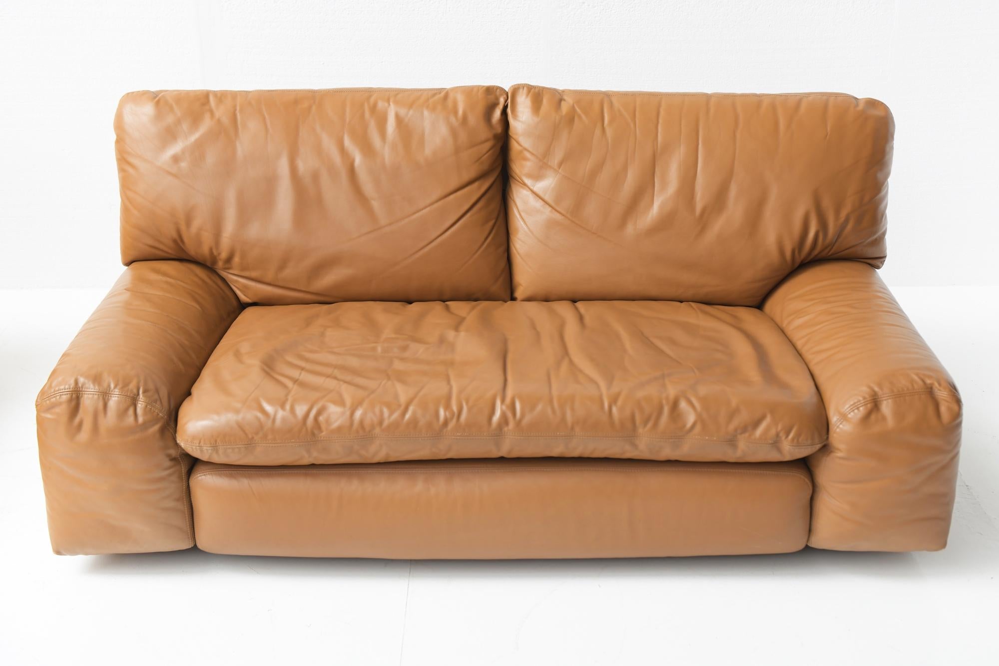 Cognacfarbene Vintage-Sofa aus Leder von Cini Bouri für Arflex Italien im Angebot 9