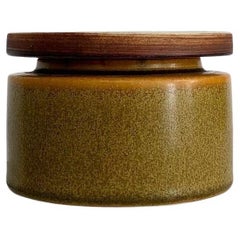 Pot en pierre Bengt Berglund de Gustavsberg, Suède, années 1960, couvercle en relief