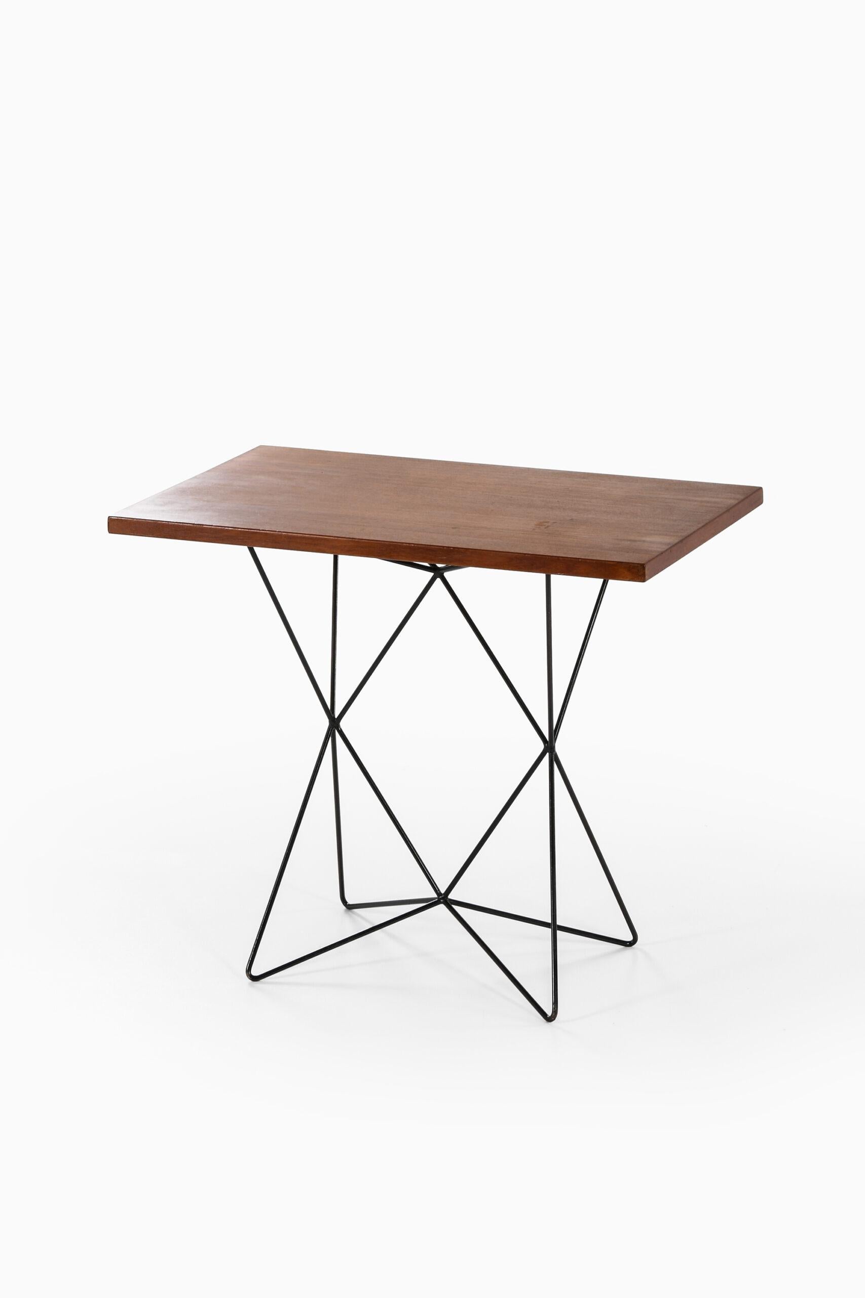 Milieu du XXe siècle Bengt Johan Gullberg table modèle A2 produite par Gullberg Trading Company en vente