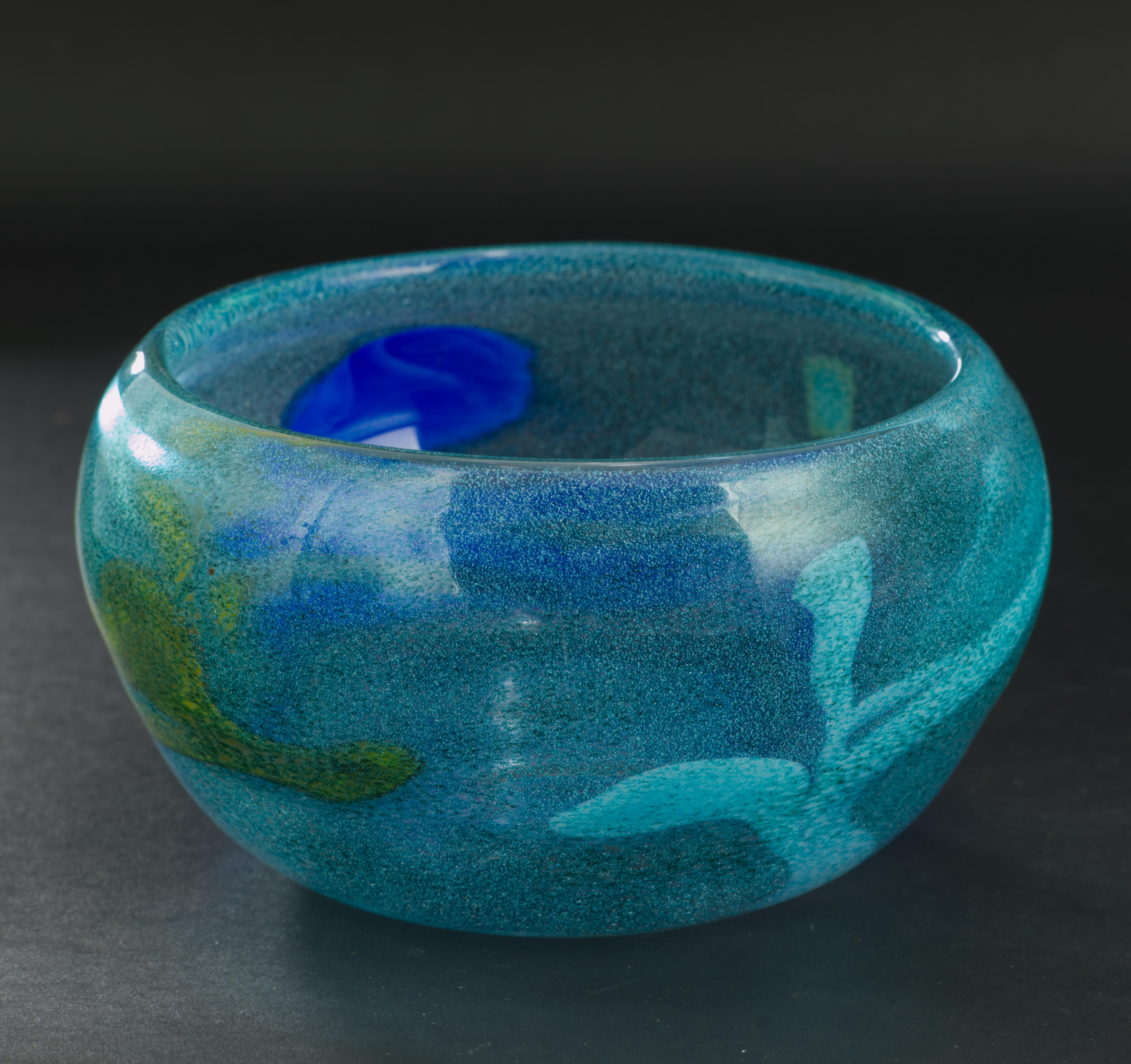 Bengt Orup for Johansfors Sweden Modernist Blue Art Glass Vase For Sale 2