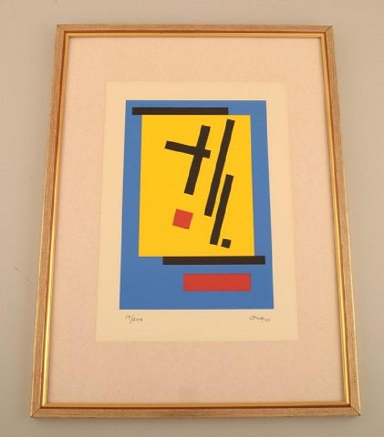 Bengt Orup, Sweden. Original color lithography. Dated 1988. Number 19/200.
Abstract geometric composition.
Visible dimensions: 31.5 x 22 cm.
Total dimensions: 44.5 x 32 cm.
The frame measures: 1.5 cm.
In excellent condition.
Signed and