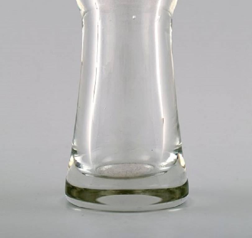 Suédois Vase en verre d'art Bengt Orup, Johansfors, conçu dans les années 1950 en vente