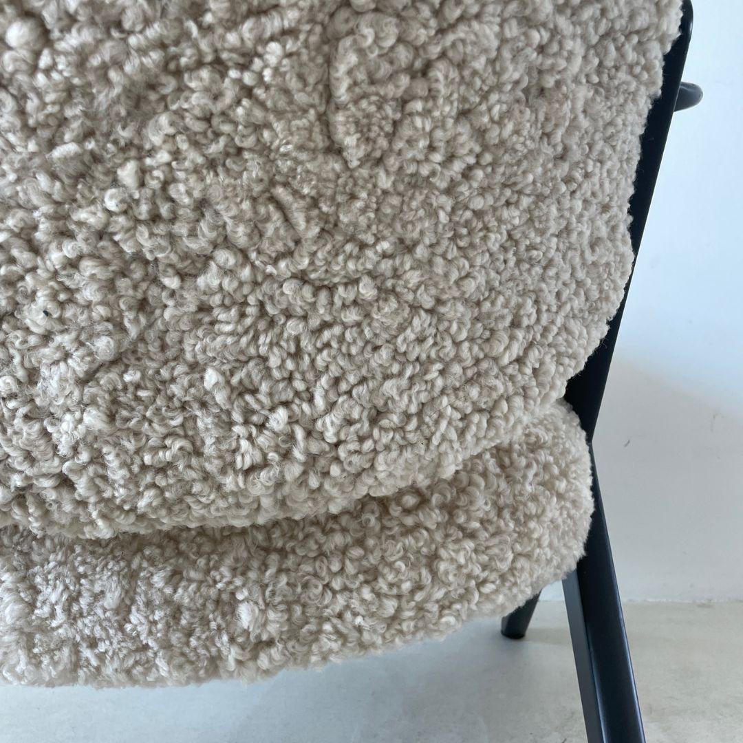 Bengt Ruda Triva Lounge Chair in Sheepskin, Sweden, 1950s In Good Condition For Sale In Amsterdam, NL