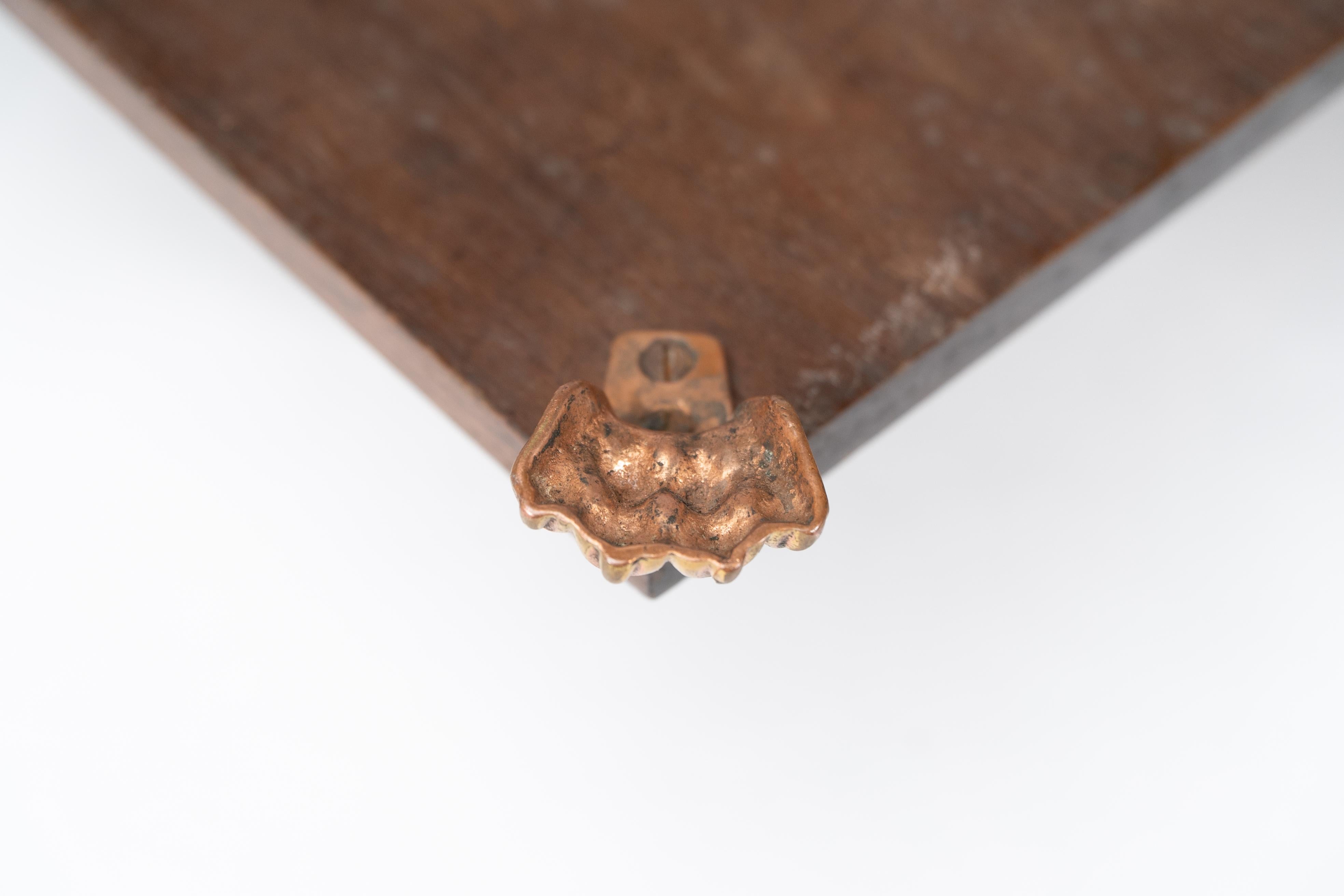 Benham & Froud attri. Ständer oder Untersetzer für Teekannen aus Kupfer und Eiche im Arts & Crafts-Stil im Angebot 6