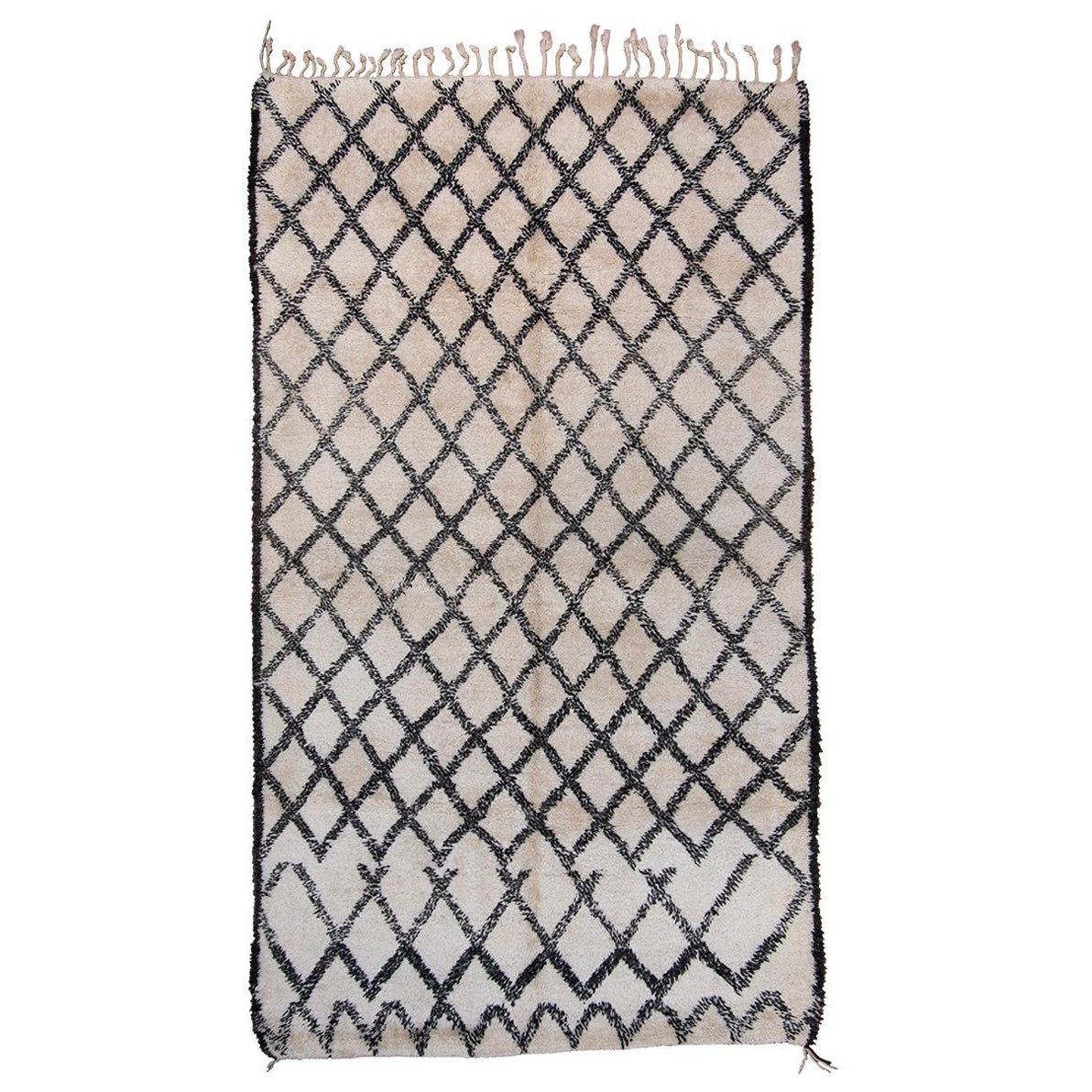Beni Ouarain Berber Carpet (DK-125-87)