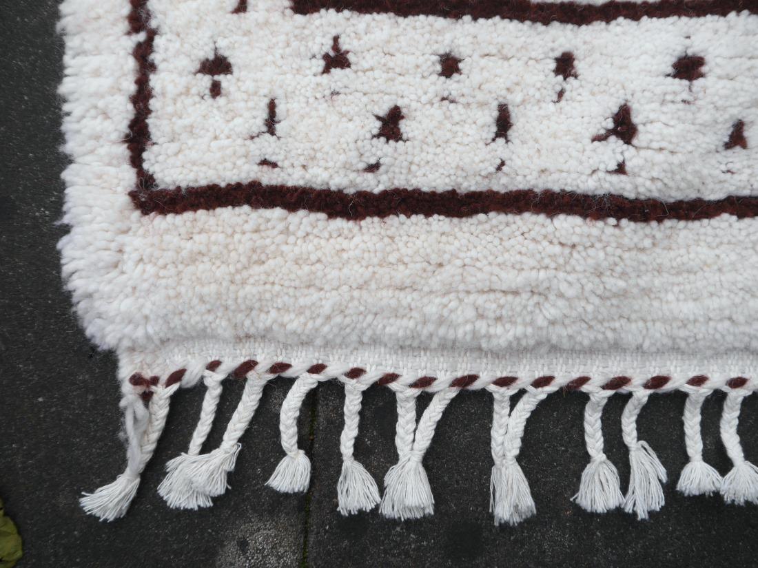 Beni Ourain Berber Lion Rug North African Moroccan Tribal Hand Knotted Wool For Sale 3