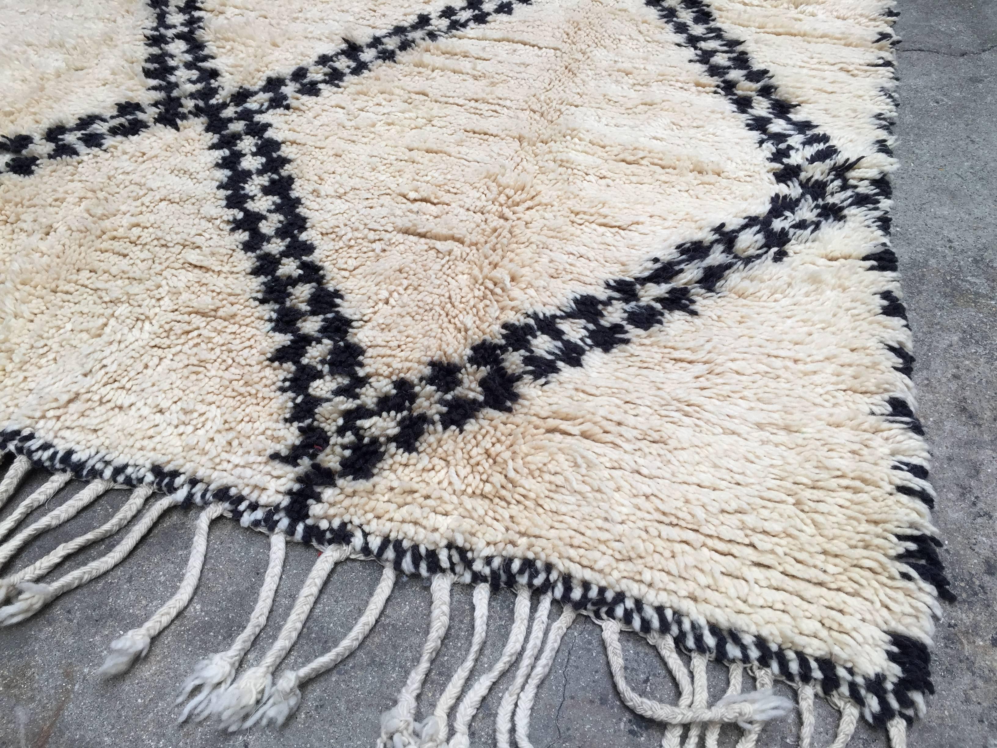 Hand-Knotted Beni Ourain Rug, Moroccan Berber Carpet