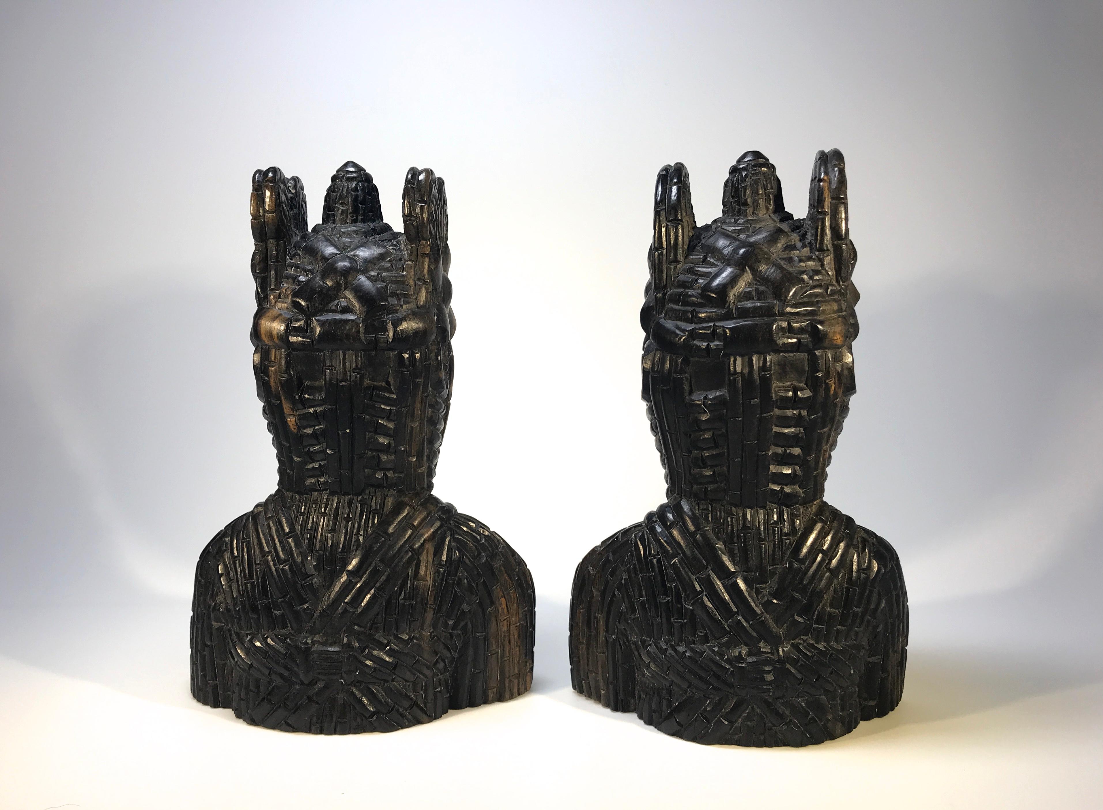Benin King Oda and Queen Pair of Hand Carved Antique Figures West African 1920s In Good Condition In Rothley, Leicestershire