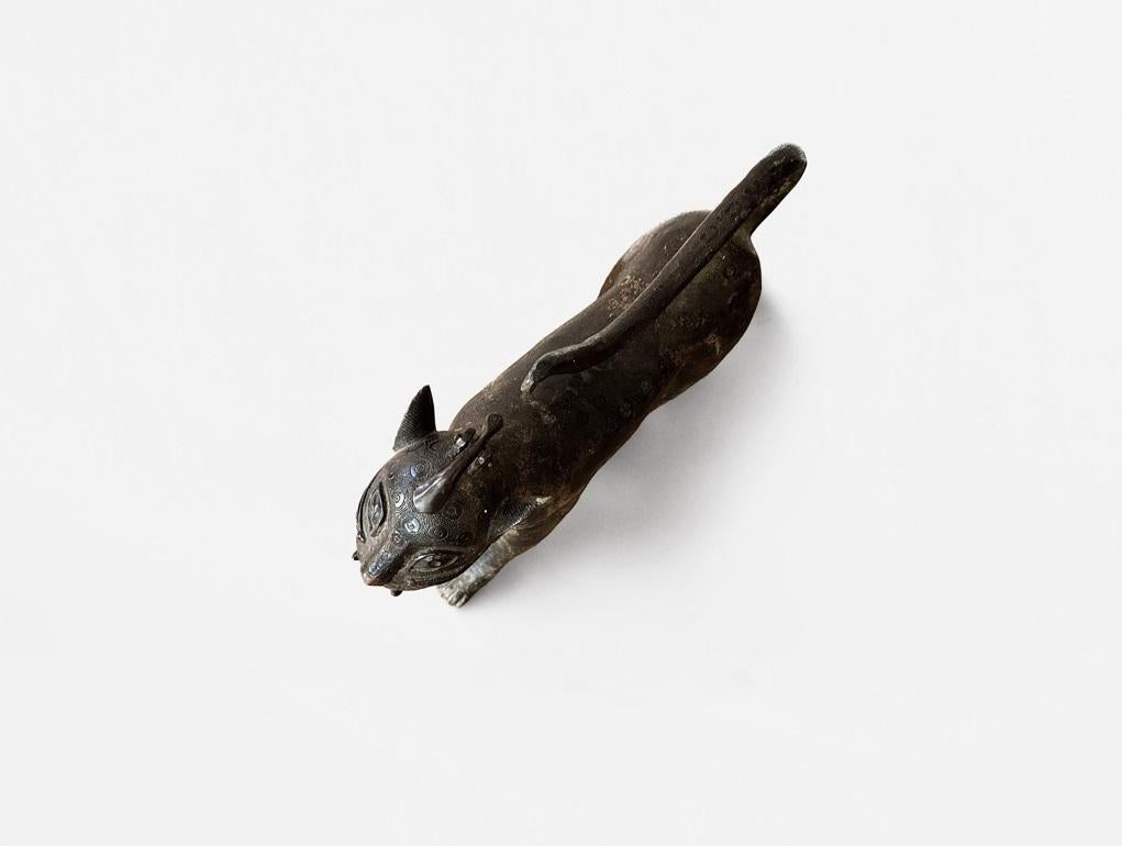 Benin „Nigeria“ Bronze-Skulptur eines stehenden Leoparden aus Bronze im Angebot 5