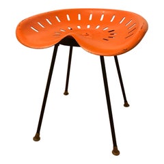 Tabouret d'appoint Tractor Seat de Benjamin Baldwin