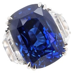 BENJAMIN FINE JEWELRY 16.06 cts Blue Sapphire with Diamond 18K Ring