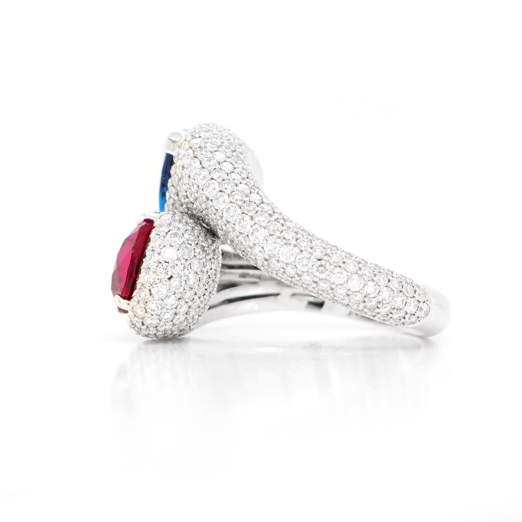 Modern BENJAMIN FINE JEWELRY 2.66 cts Ruby with Unheated Blue Sapphire 18K Ring For Sale