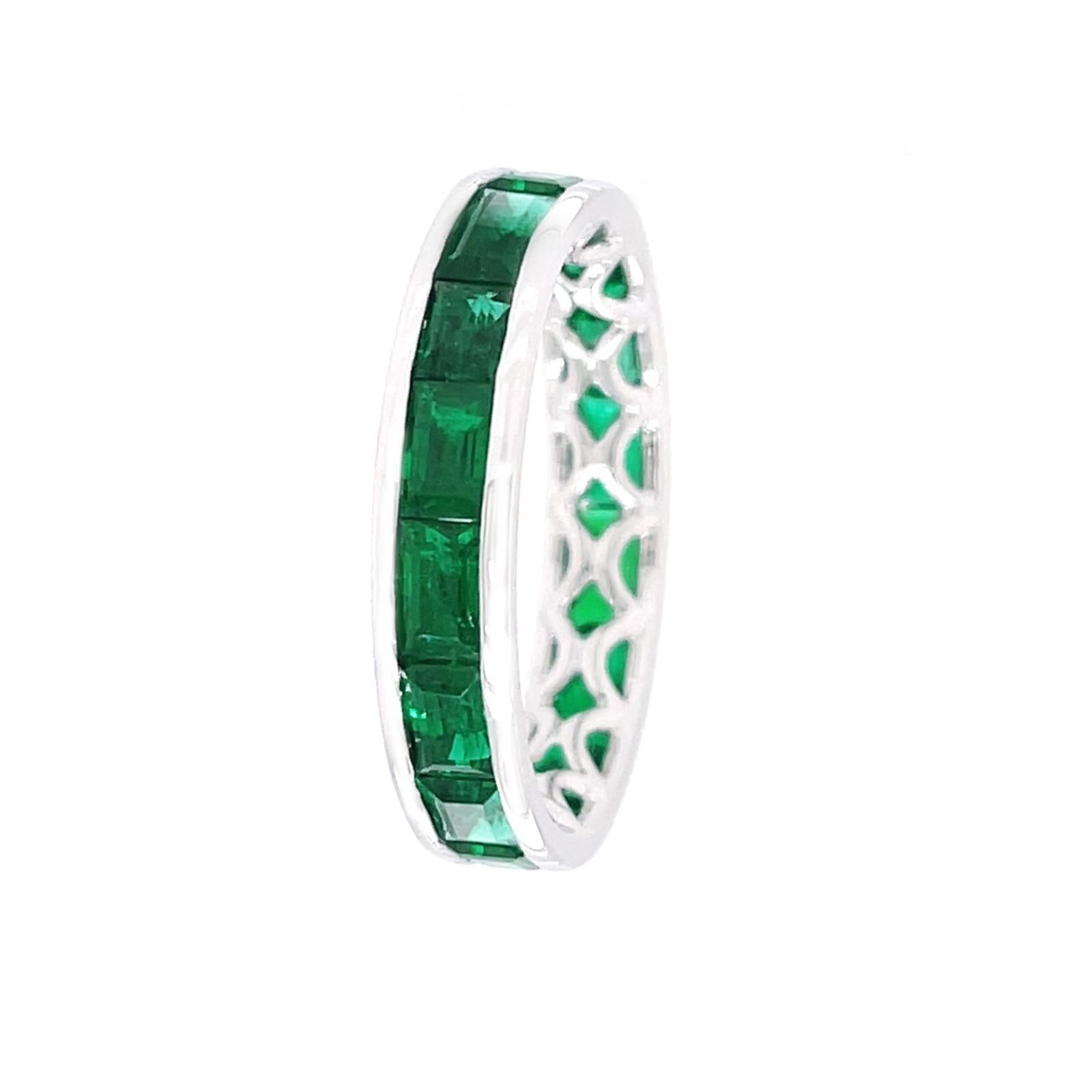 Baguette Cut BENJAMIN FINE JEWELRY 3.02 cts Colombian Baguette Emerald 18K Eternity Band Ring For Sale