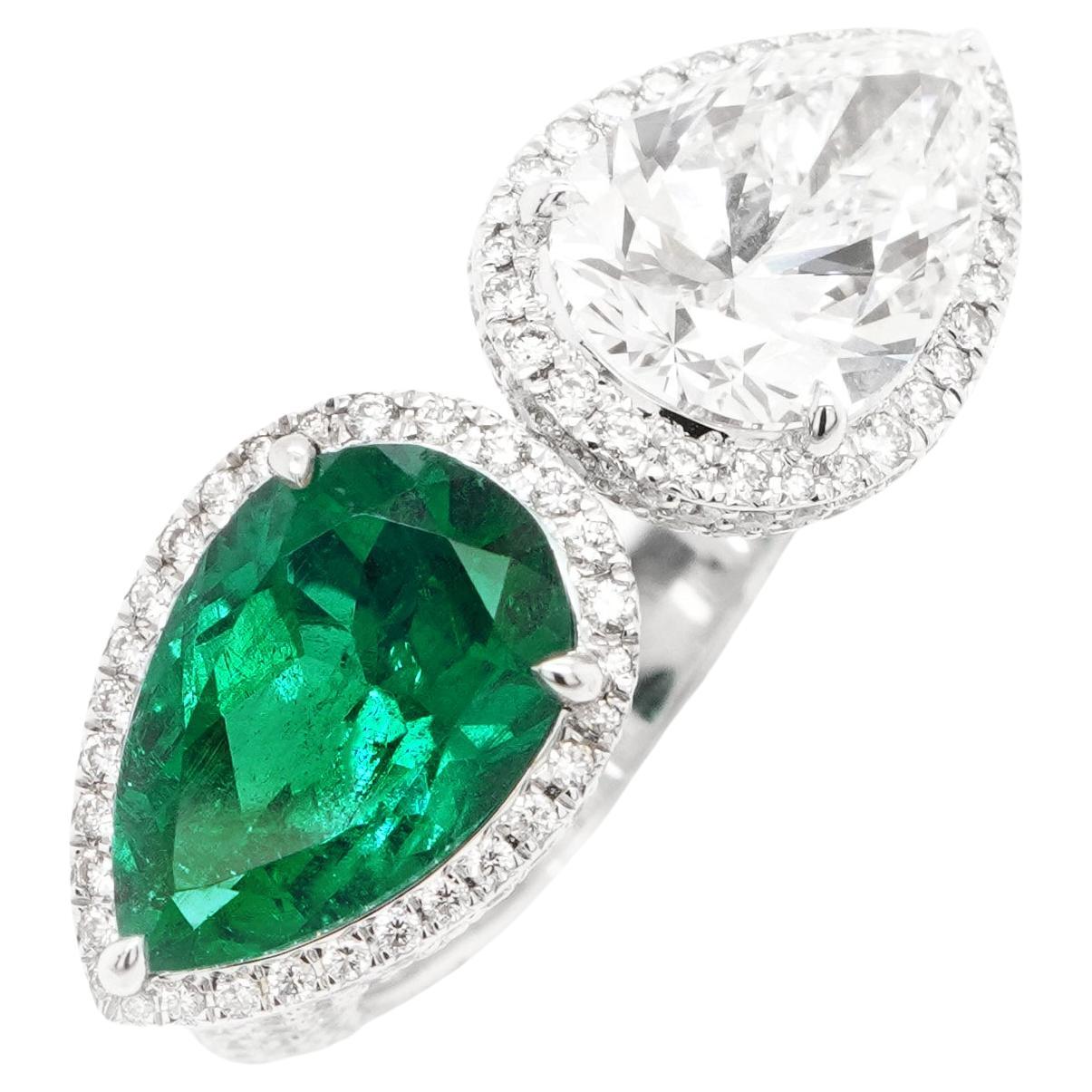 BENJAMIN FINE JEWELRY 3.02 cts Minor Oil Colombian Emerald with Diamond 18K Ring For Sale