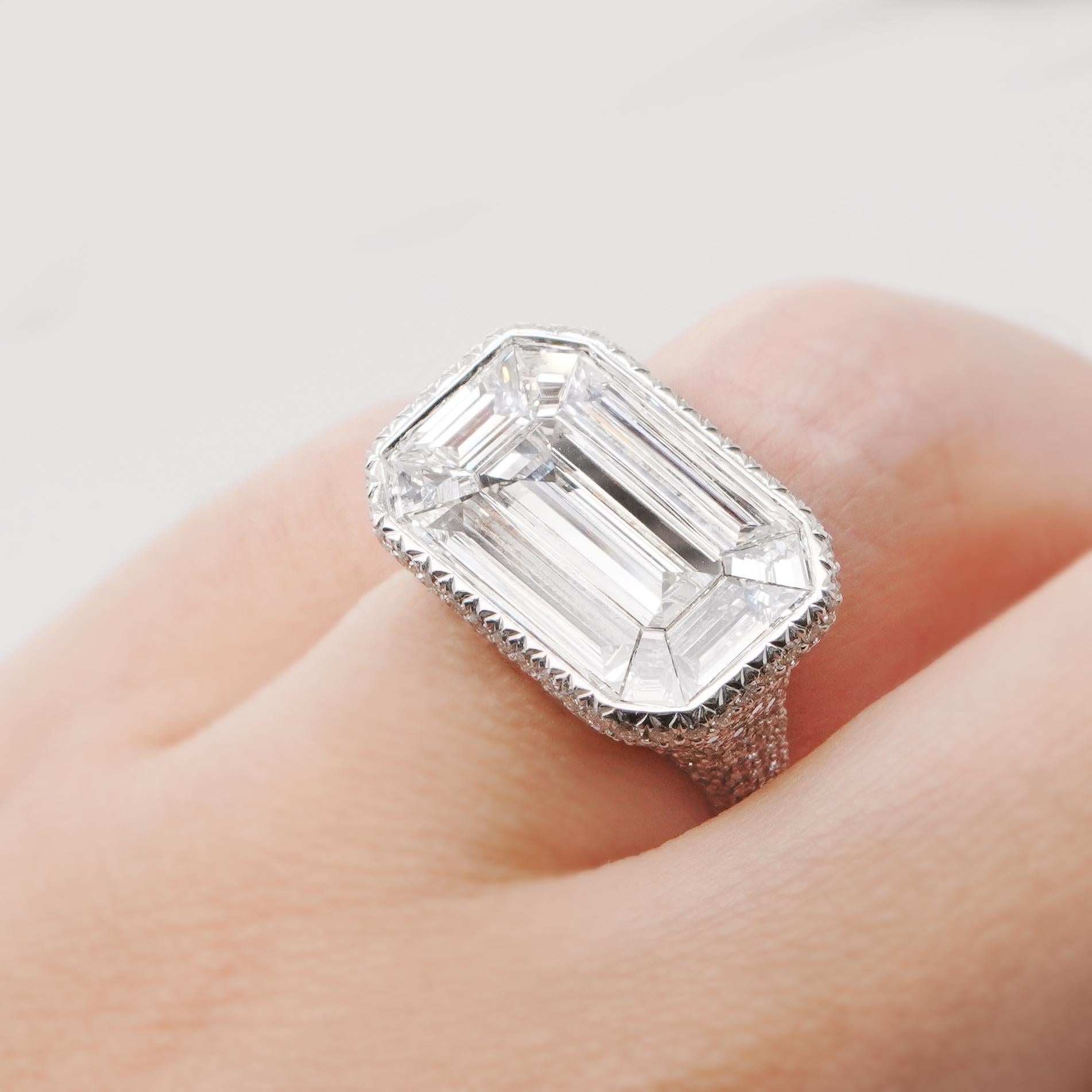 Mixed Cut BENJAMIN FINE JEWELRY 3.05 cts Pie Cut Diamond 18K Ring For Sale