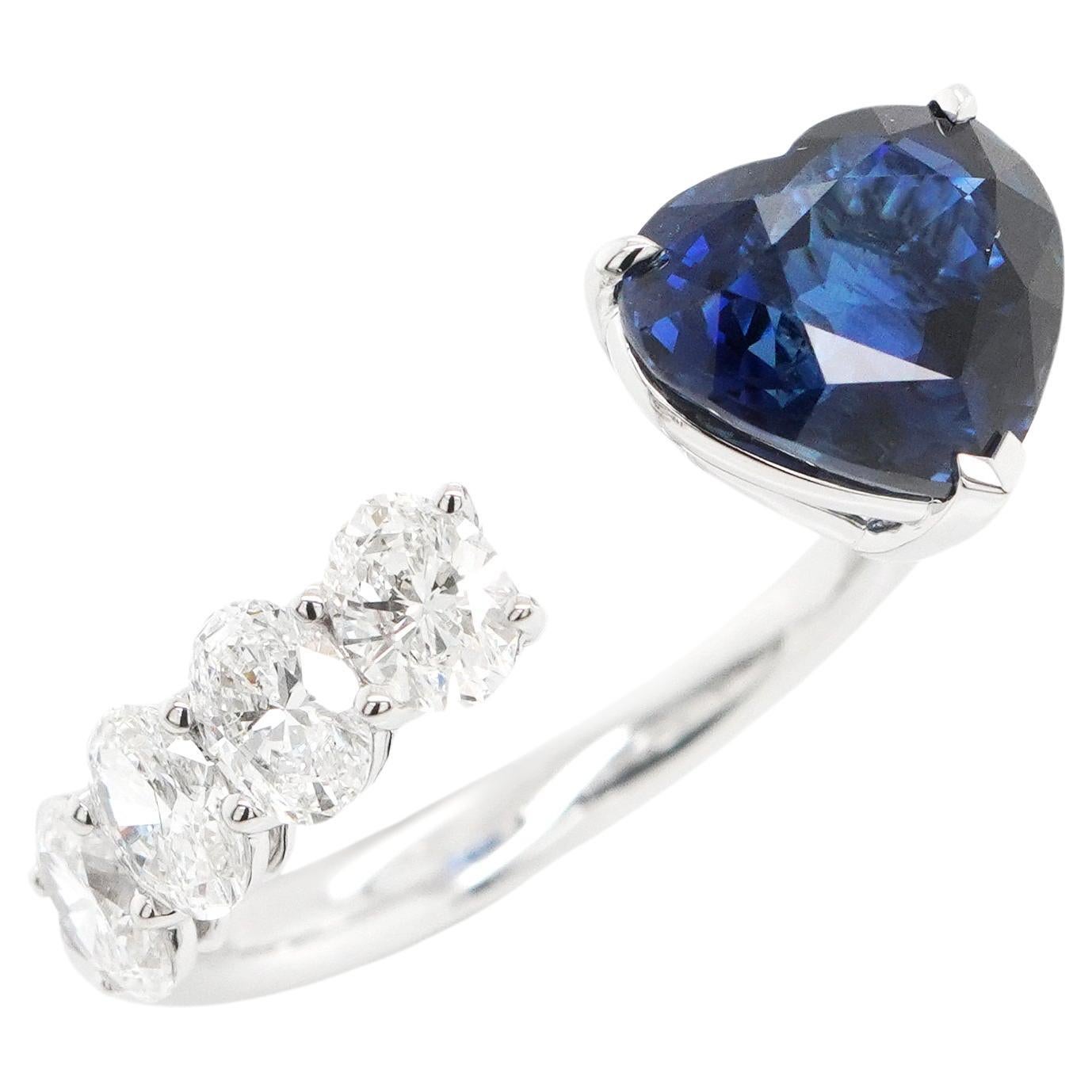 BENJAMIN FINE JEWELRY 3.14 cts Blue Sapphire with Diamond 18K Ring For Sale