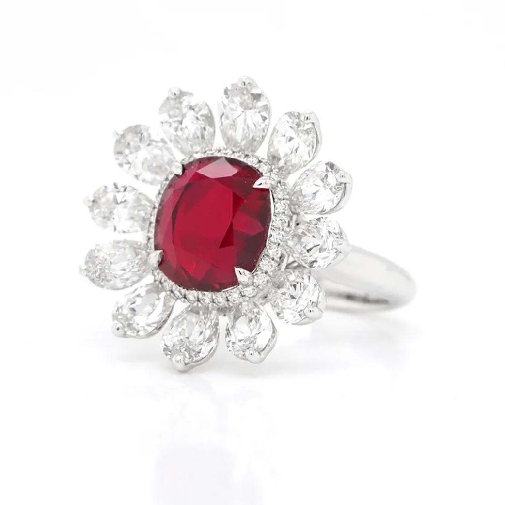 Moderne BENJAMIN FINE JEWELRY Bague en rubis coussin non chauffé et diamants 4,05 carats en vente