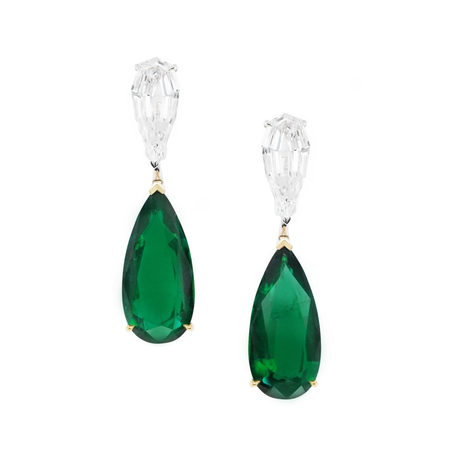 Modern BENJAMIN FINE JEWELRY 4.65 / 4.14 cts Emerald with Diamond 18K Earrings  For Sale