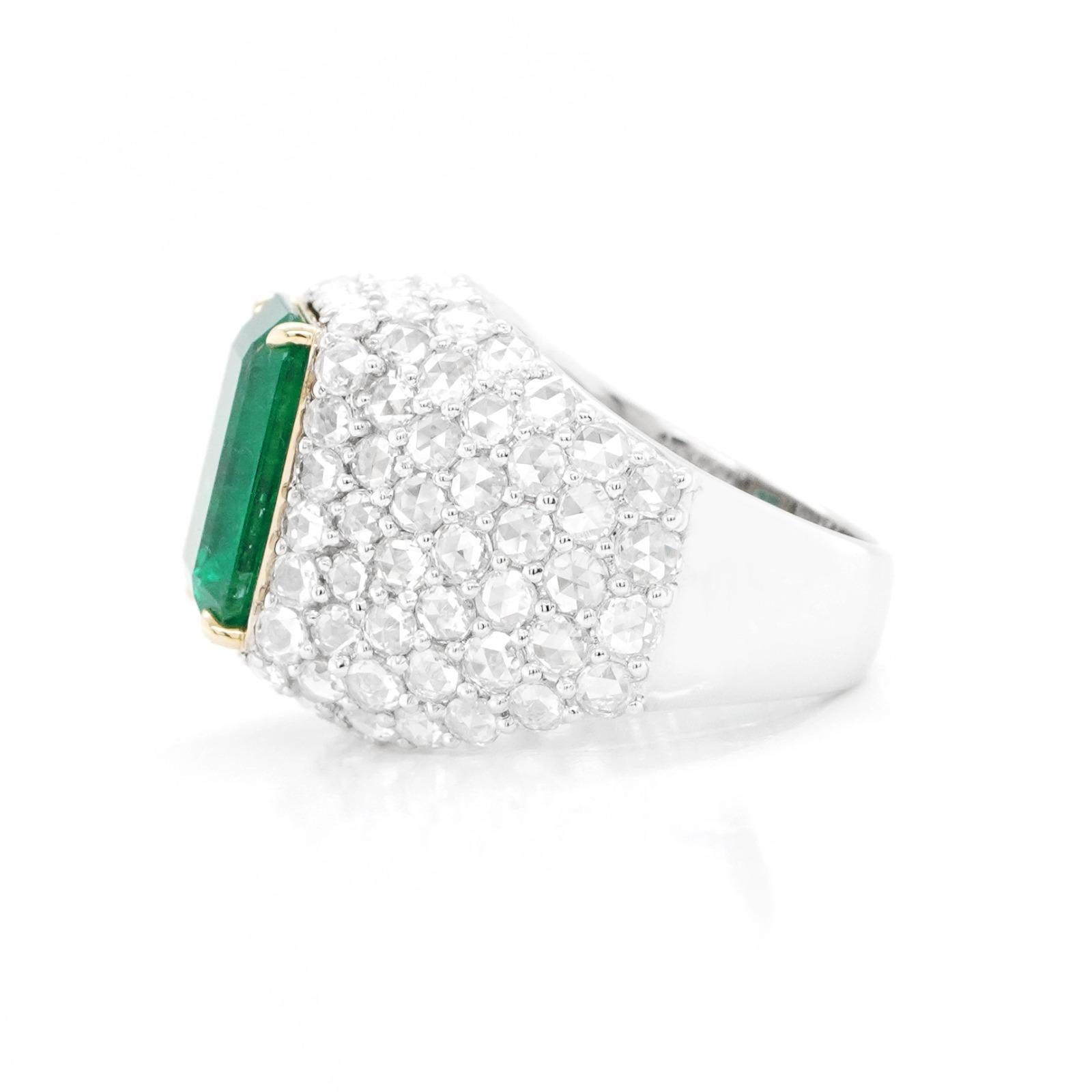 Modern BENJAMIN FINE JEWELRY 4.97 cts Octagon Emerald with Diamond 18K Ring For Sale