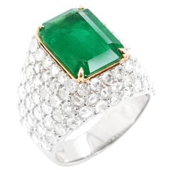 BENJAMIN FINE JEWELRY 4.97 cts Octagon Emerald with Diamond 18K Ring