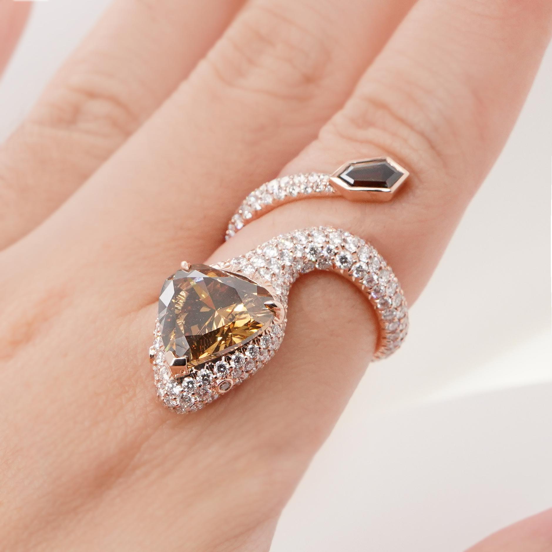 Taille cœur BENJAMIN FINE JEWELRY Bague en diamant brun 18K en forme de coeur 5.03 cts en vente