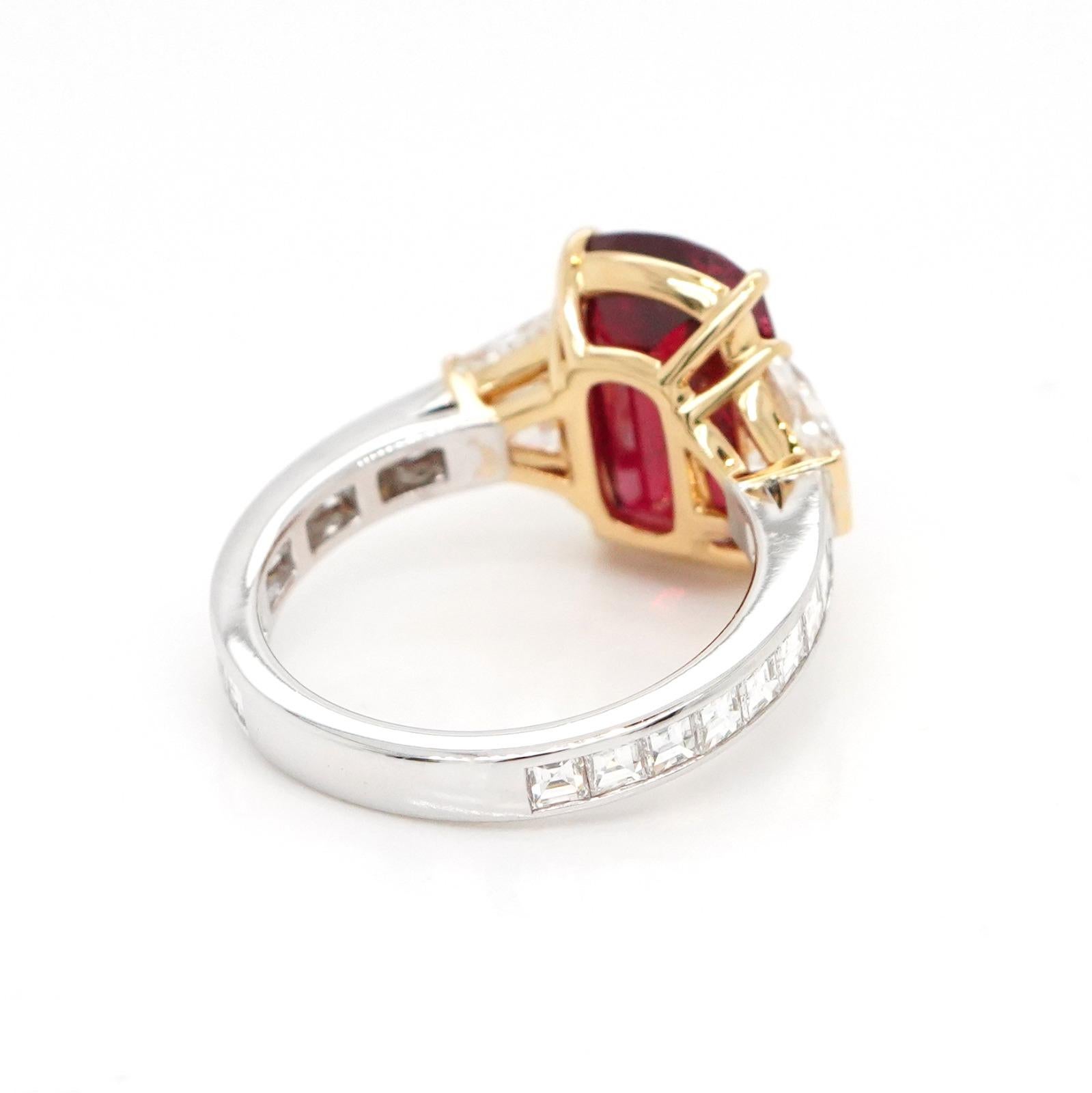 Modern BENJAMIN FINE JEWELRY 5.39 cts Ruby with Diamond 18K Ring For Sale
