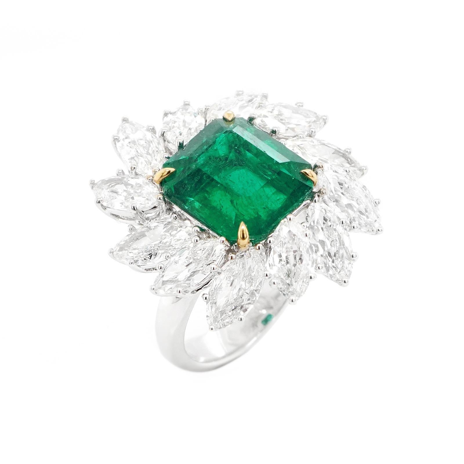 Octagon Cut BENJAMIN FINE JEWELRY 5.96 cts GRS Minor Oil Colombian Emerald 18K Ring For Sale