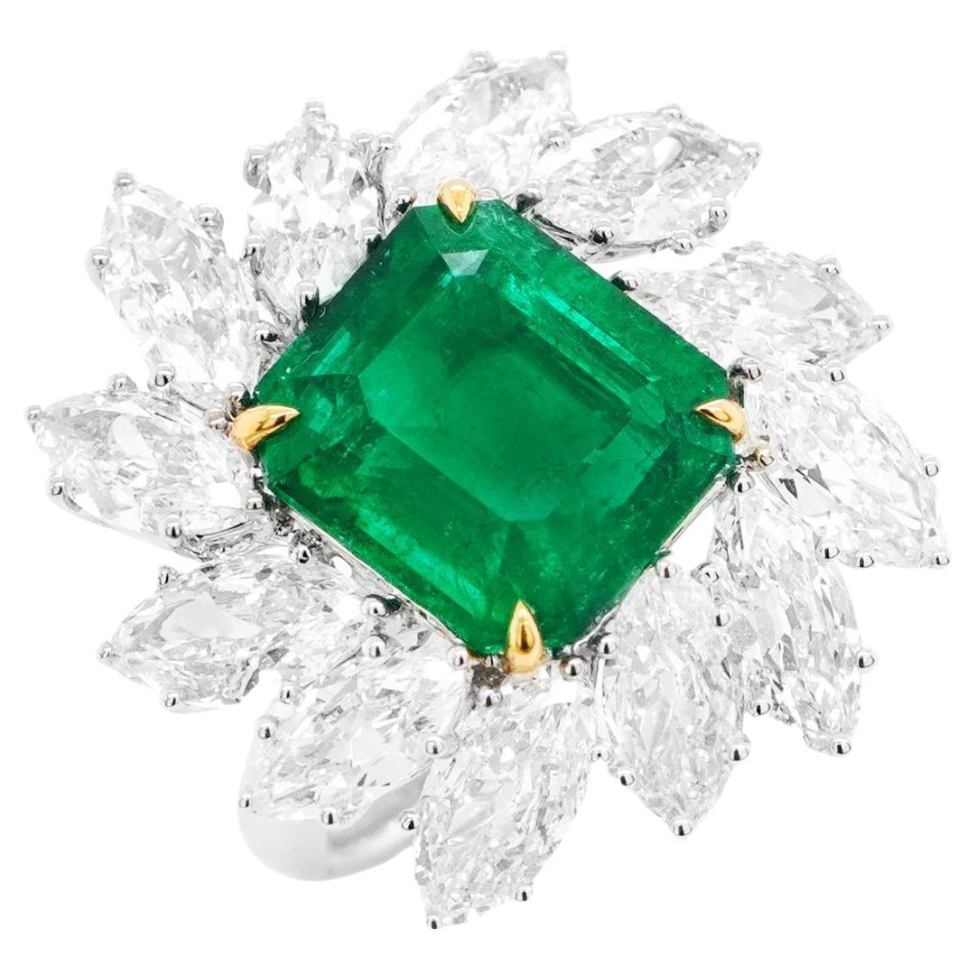 BENJAMIN FINE JEWELRY 5.96 cts GRS Minor Oil Colombian Emerald 18K Ring For Sale