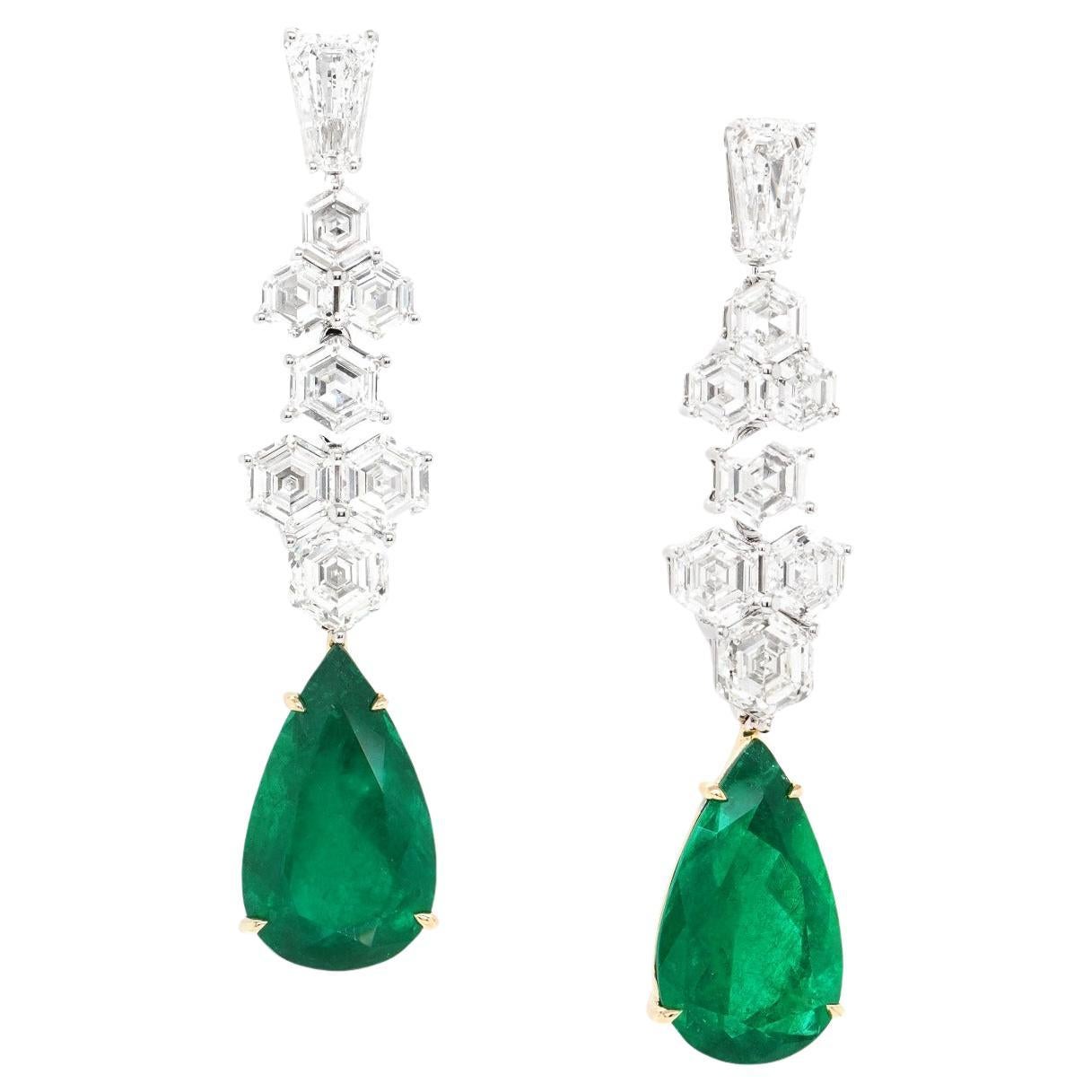 BENJAMIN FINE JEWELRY 6.64 / 6.42 cts Minor Oil Colombian Emerald 18K Earrings For Sale