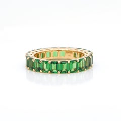 BENJAMIN FINE JEWELRY 7.69 cts Octagon Tsavorite 18K Eternity Band Ring