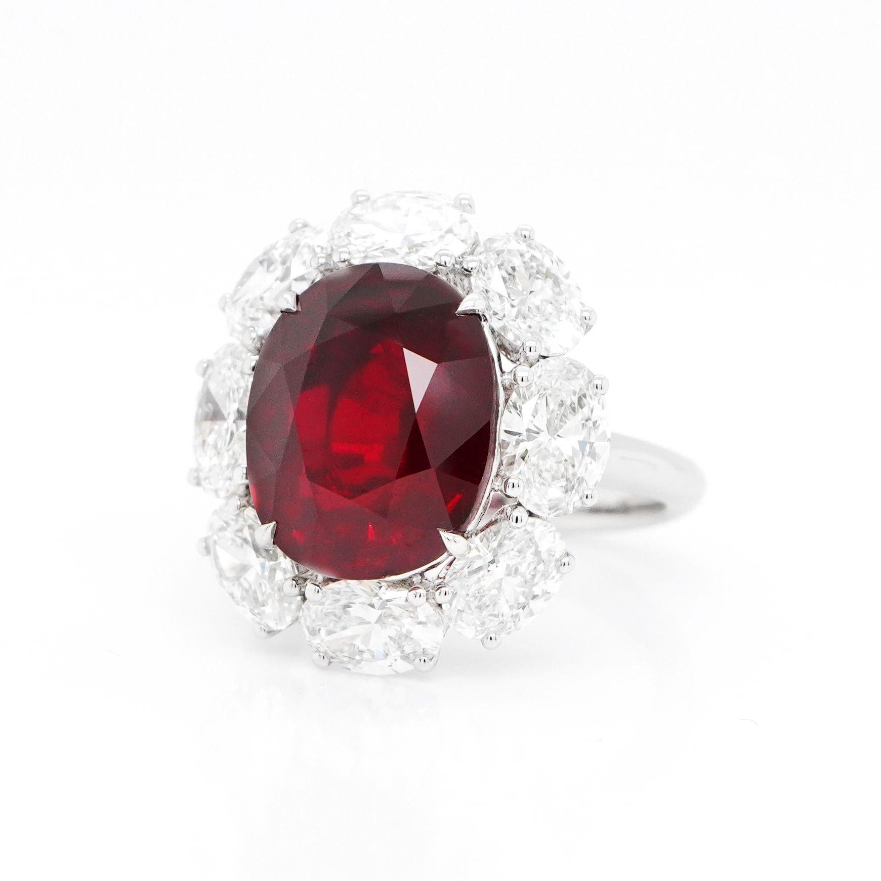 Modern BENJAMIN FINE JEWELRY 9.09 cts Ruby with Diamond 18K Ring For Sale