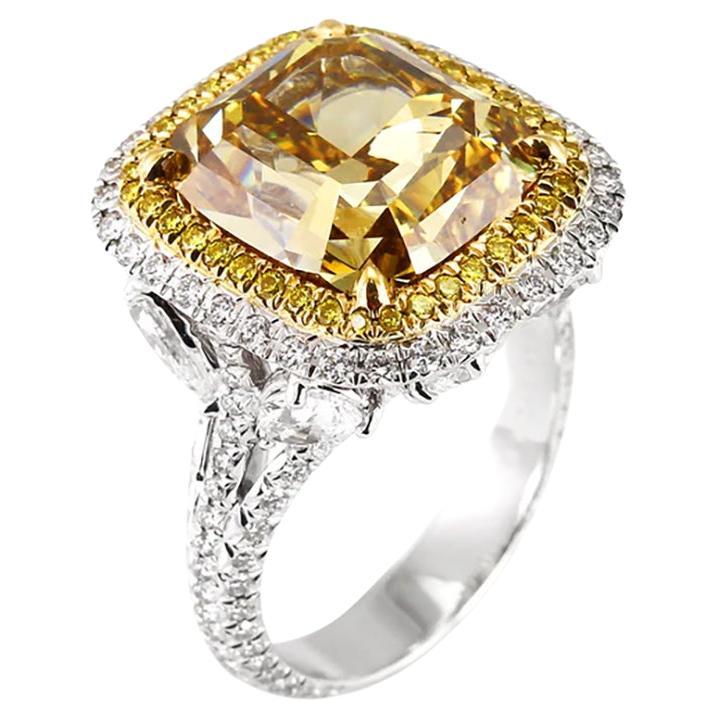 BENJAMIN FINE JEWELRY GIA 9.41 cts Yellow Cushion Diamond Ring For Sale