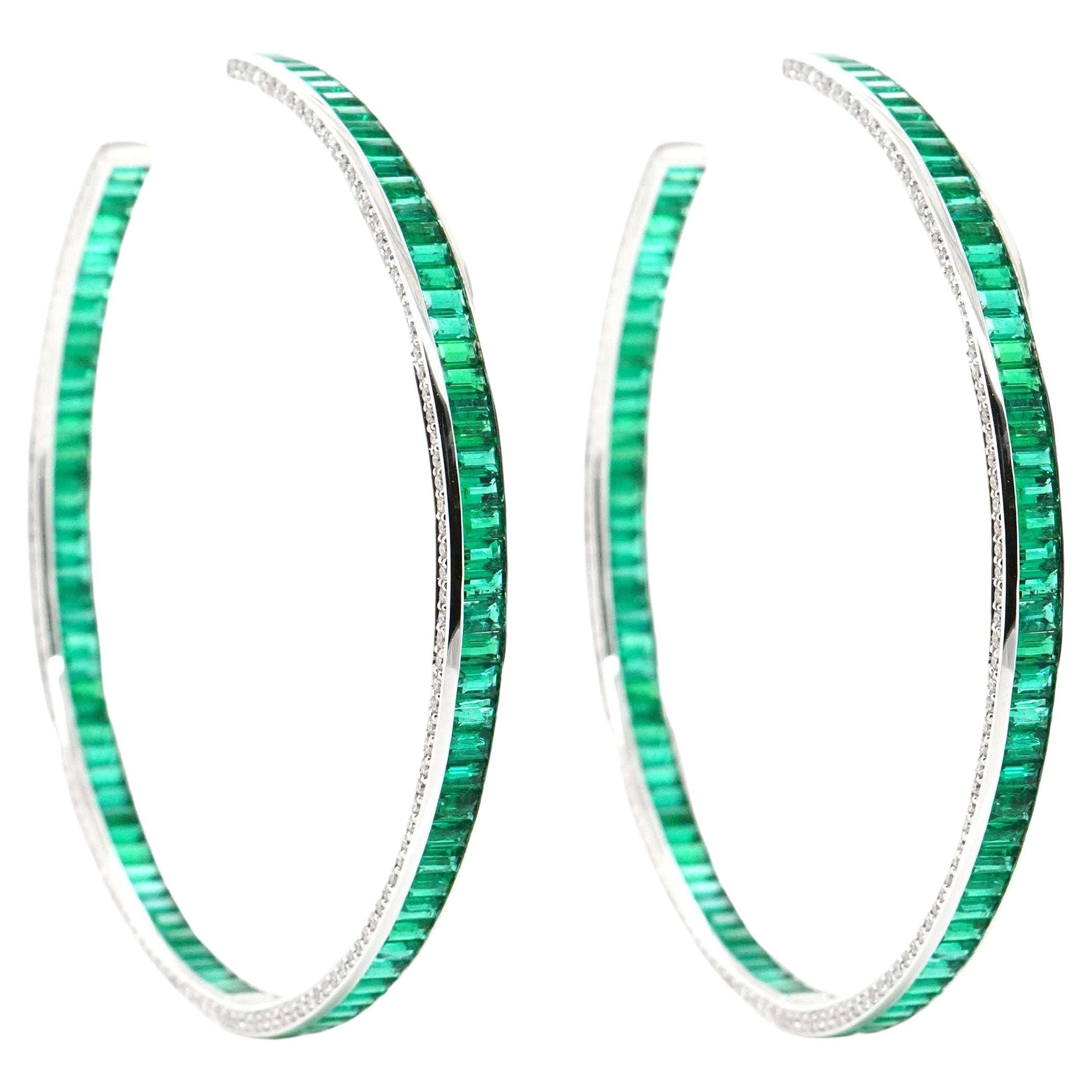 BENJAMIN FINE JEWELRY 9.71 cts Baguette Emerald 18K Eternity Hoops For Sale