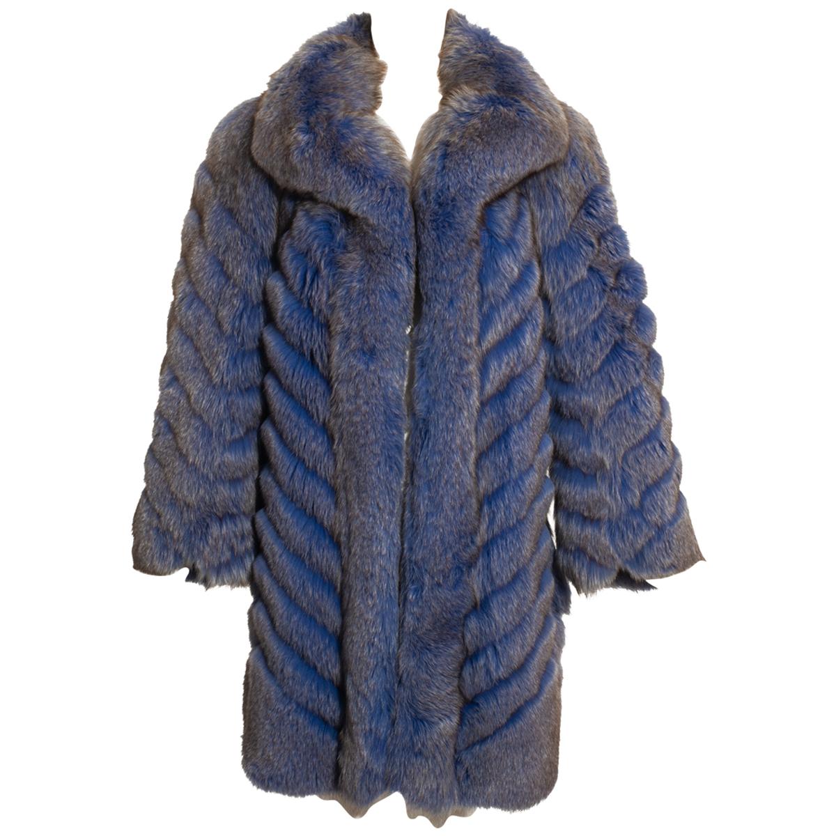 Benjamin Fourrures blue fox fur coat, c. 1980 For Sale