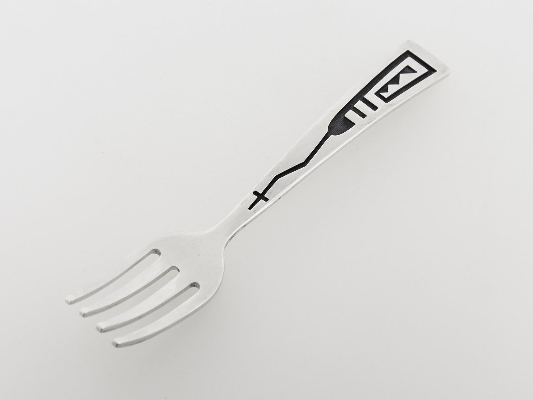 Benjamin Mansfield Nativo Americano Hopi Silvercrafts Guild Tenedor pequeño de plata nativo estadounidense en venta