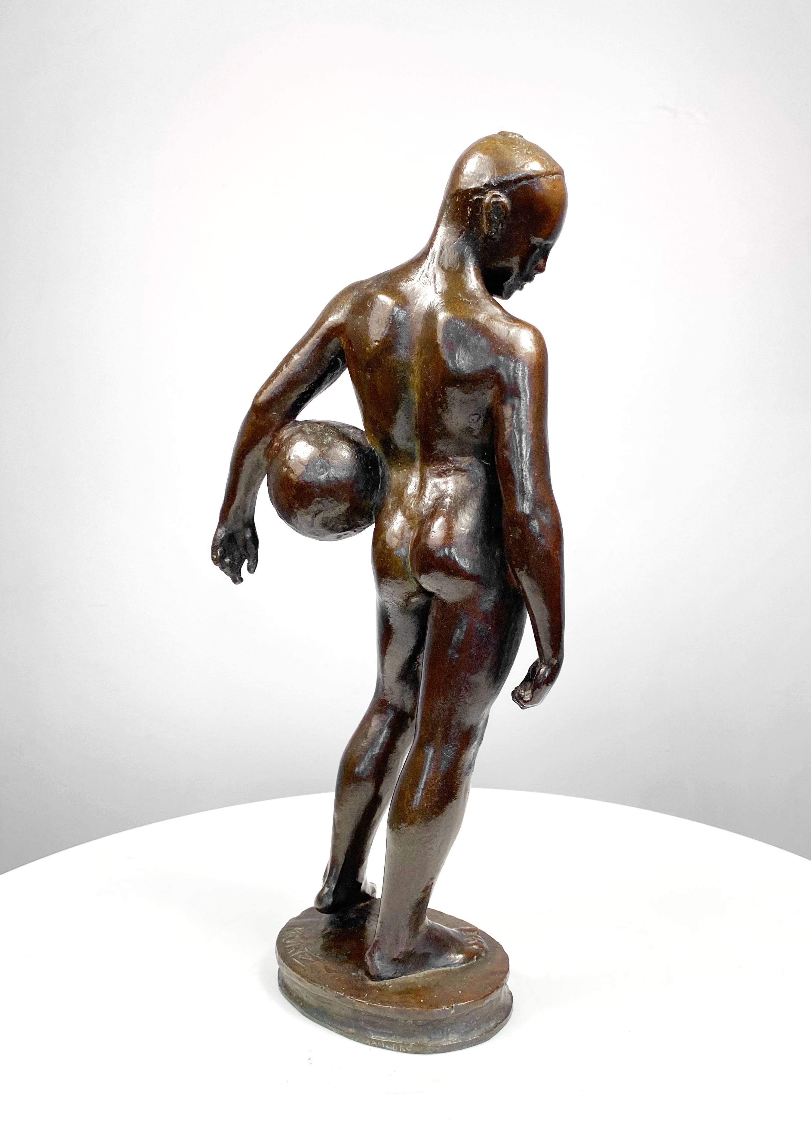 This wonderful bronze speaks to an important movement in the 1920's toward expression in exotic cultures and to explore not only ethnicities but celebration of that through artistic form.  This really began with Orientalist art in the later 19th