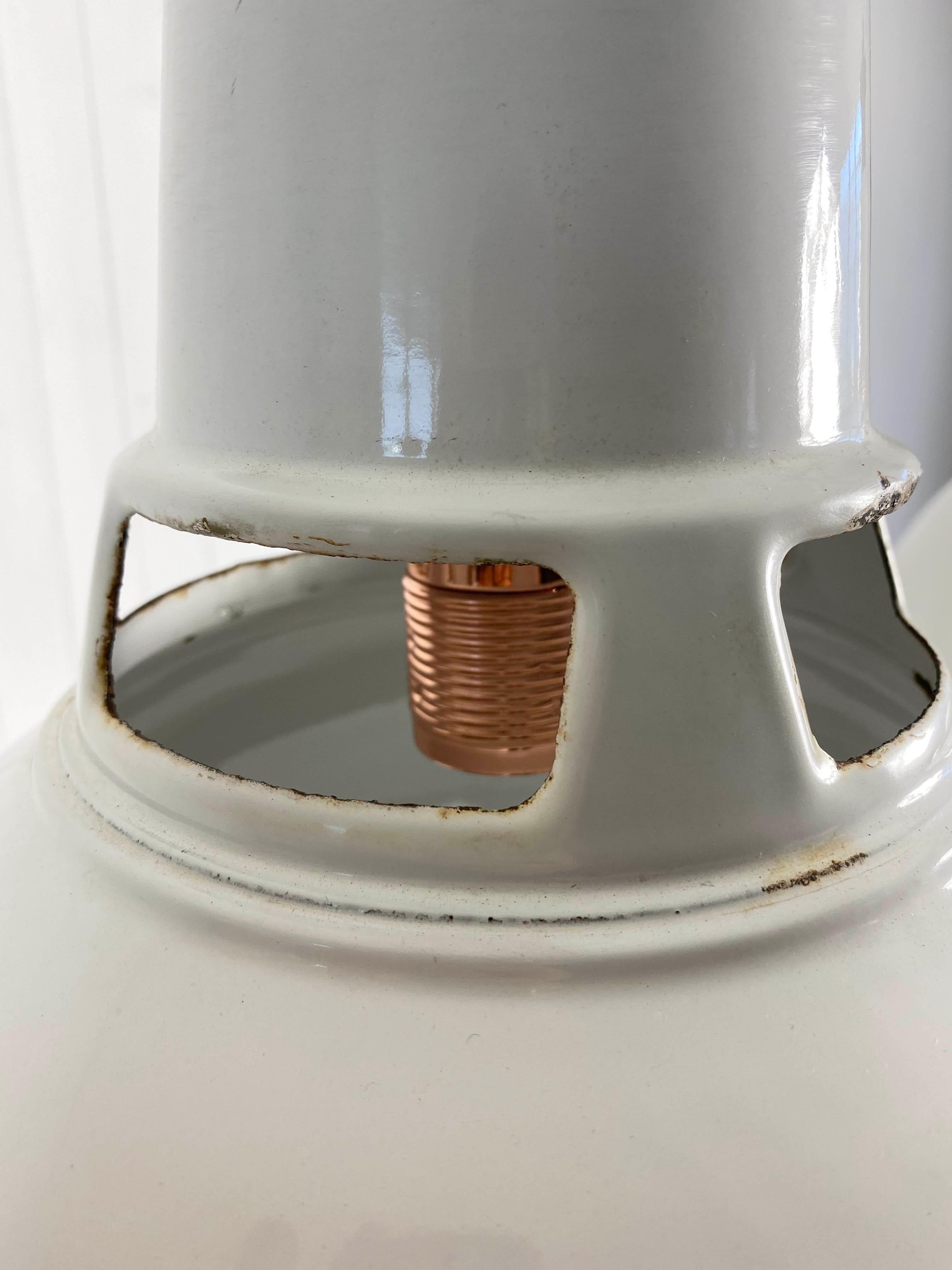 Benjamin White Industrial Pendant Lights 3