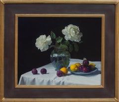 Rosas Blancas con Limones y Ciruelas