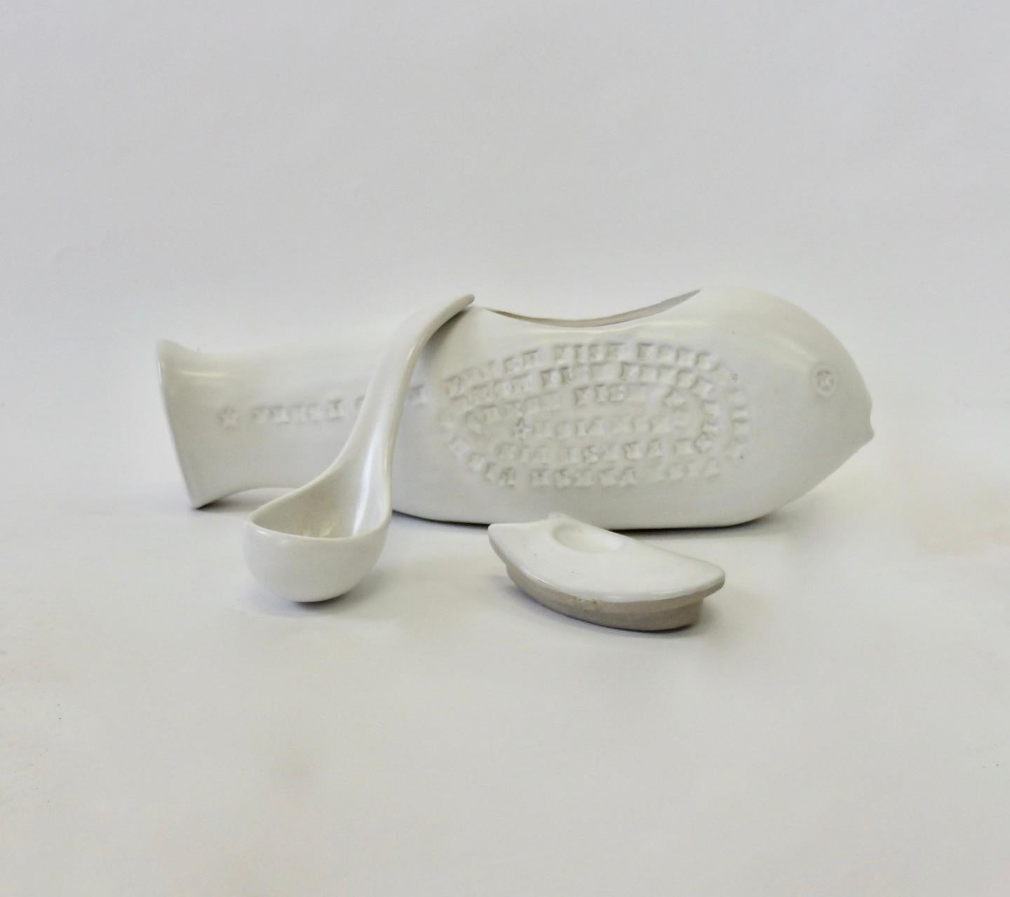 American Bennington Pottery Fish Shaped Serving Tureen with Ladle in Matte White Glaze For Sale