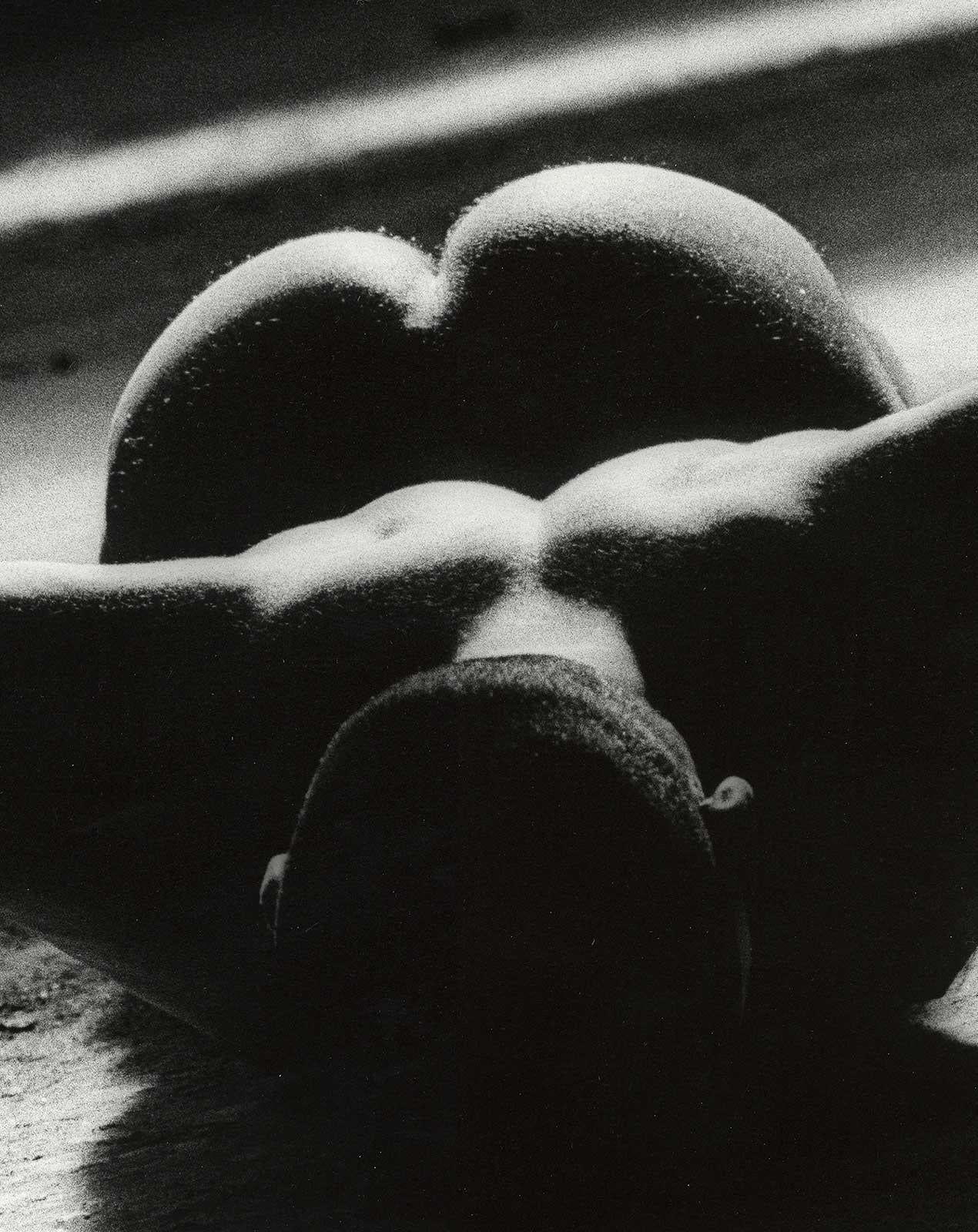 Tim, Cuba (young nude Cuban male in push up mode, elbows and butt in air) - Photograph by Benno Thoma