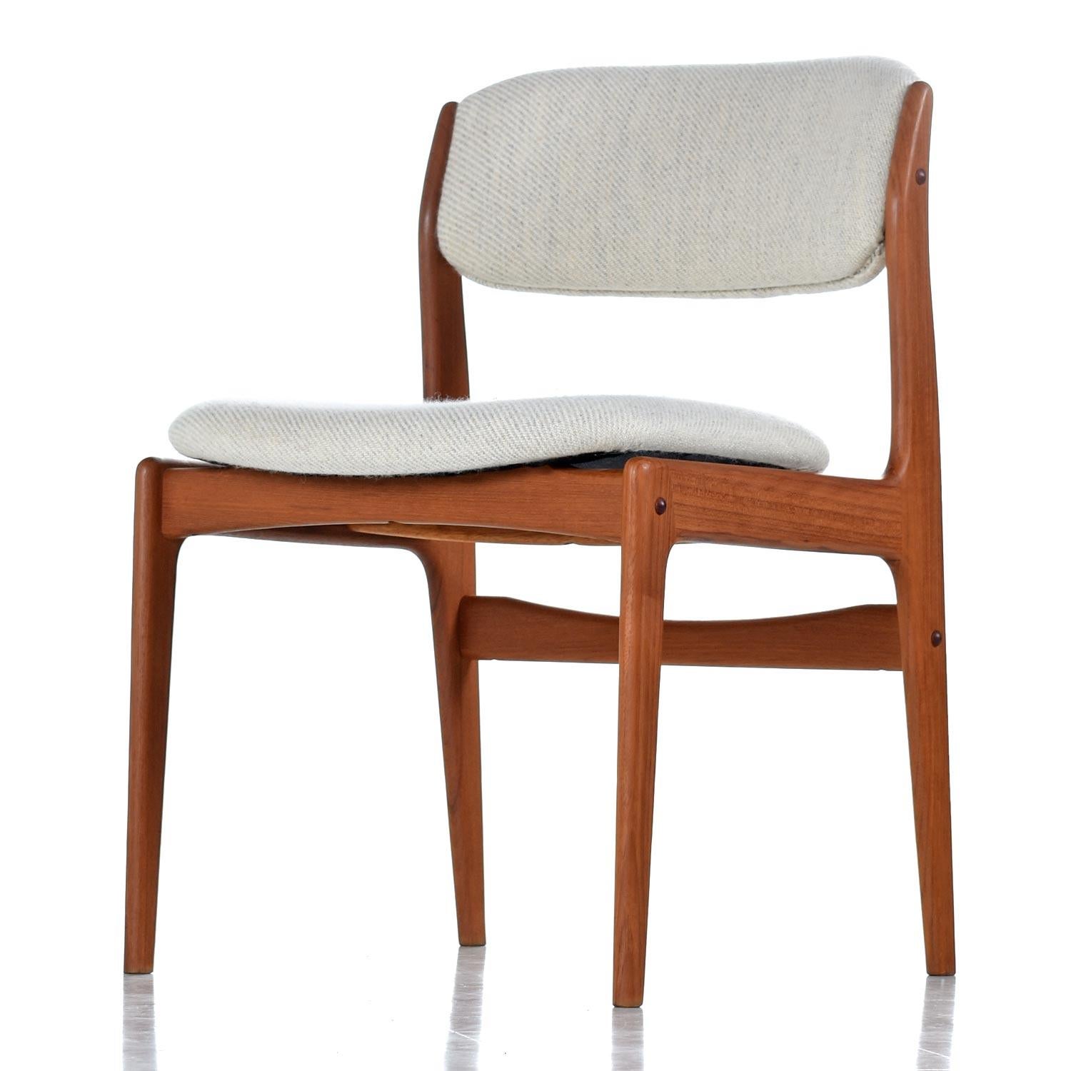 Benny Linden Scandinavian Modern Solid Teak Dining Chairs 2