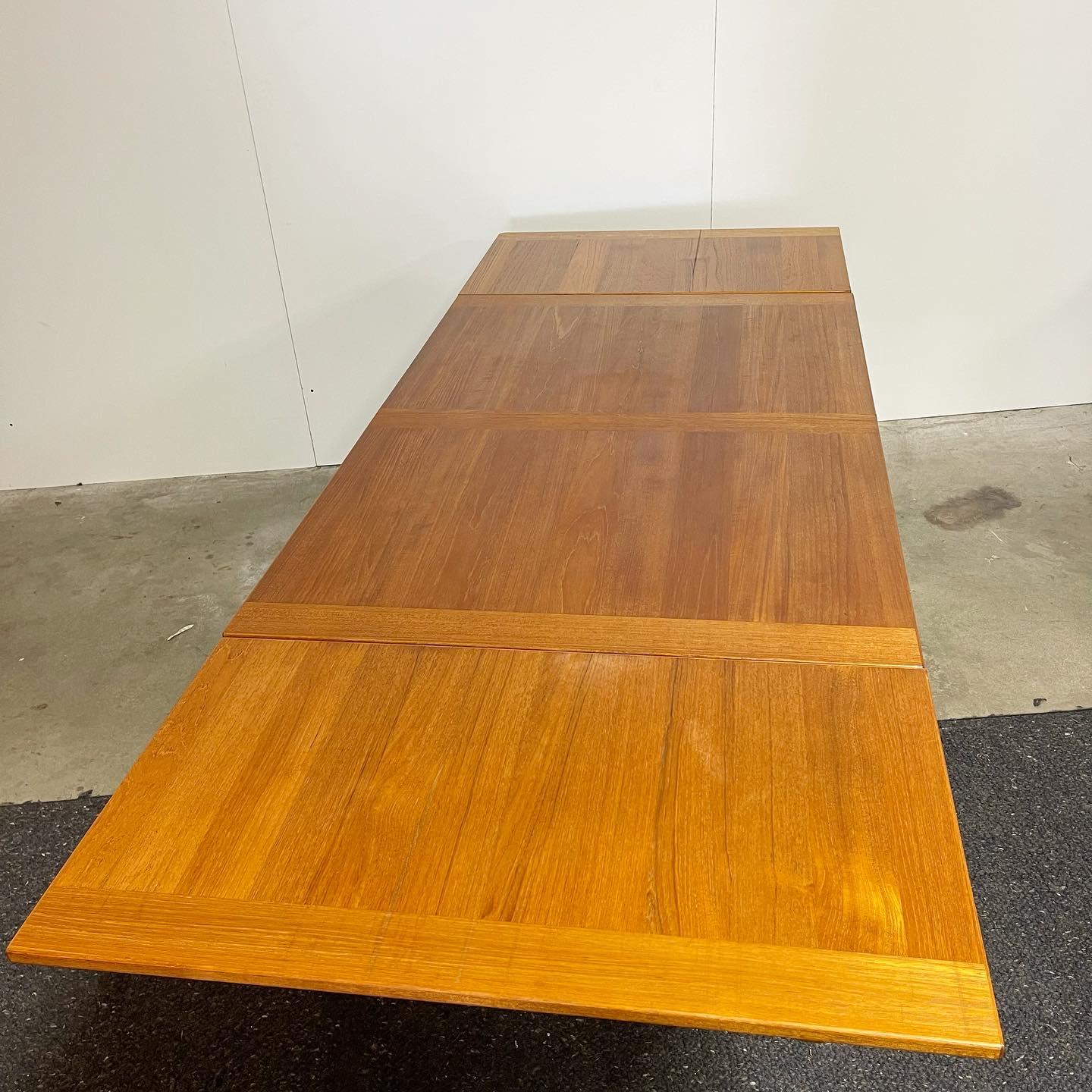 benny linden table