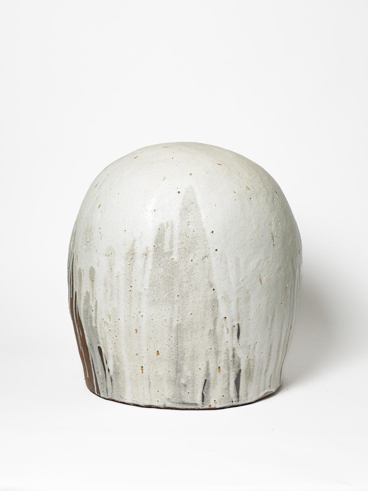 Céramique Benoit Audureau grand tabouret design du 21ème siècle en céramique blanche et grise 46 cm en vente