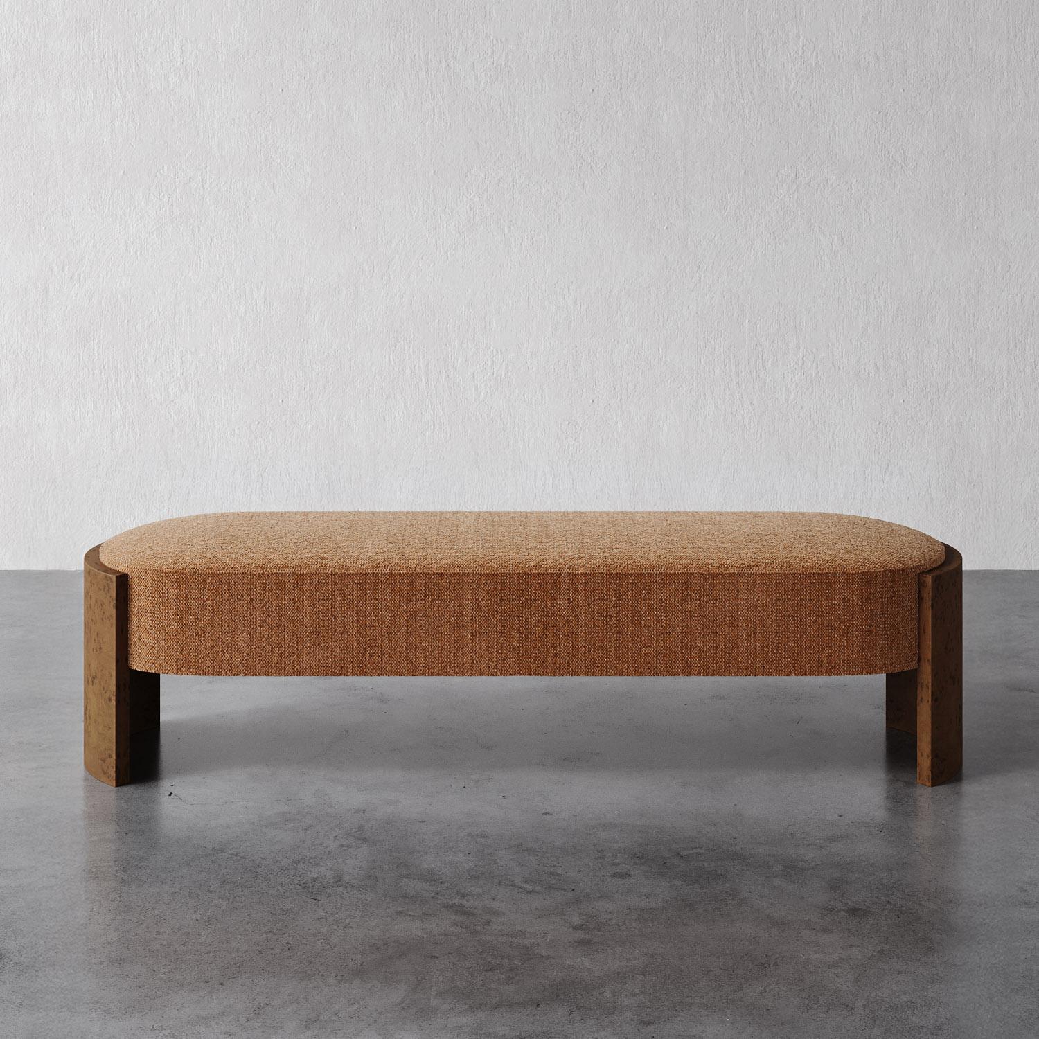 Banco Benoit de Pelo Texturado Caramelo (Nuez Burl)  por Christiane Lemieux Camboyano en venta