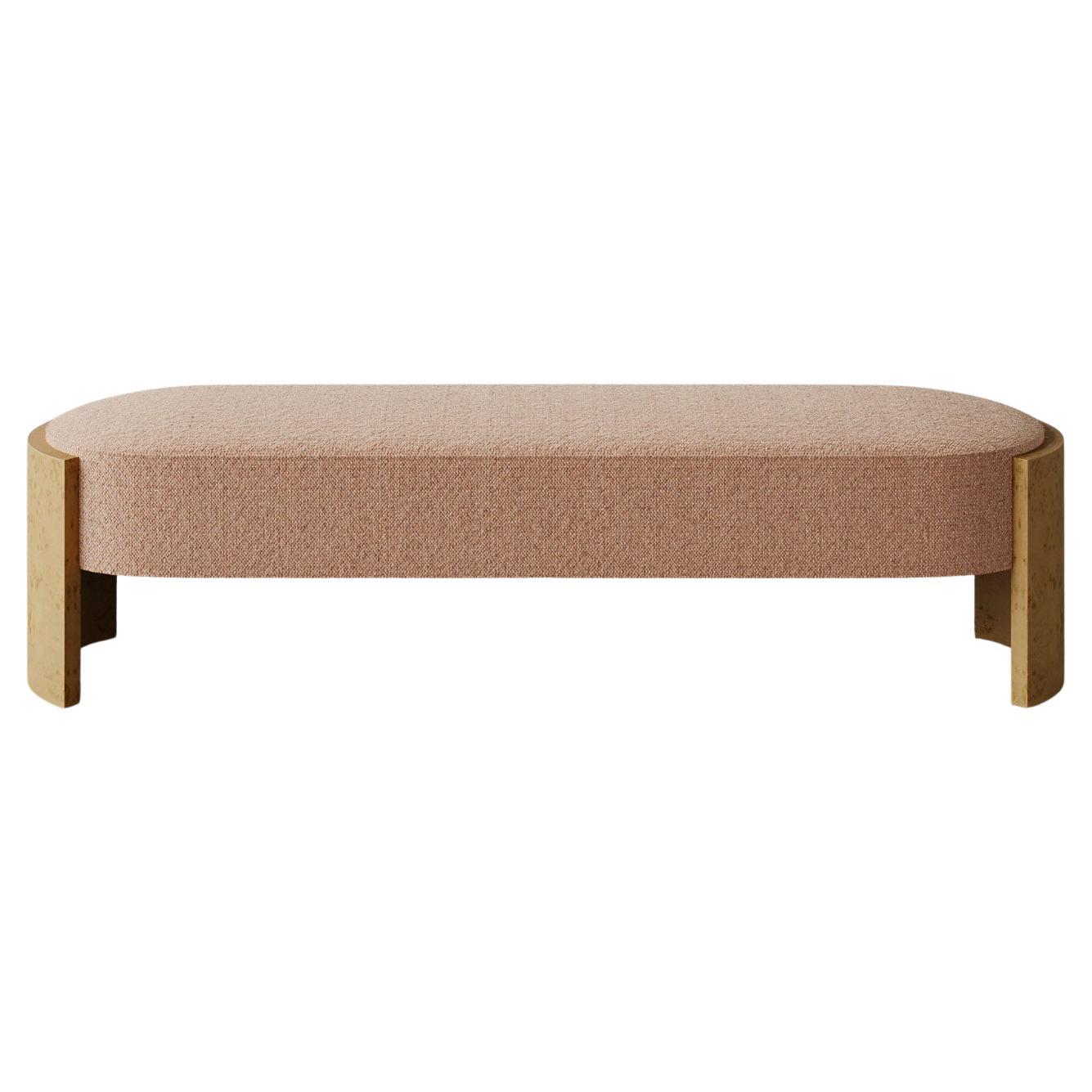 Banc Benoit en Pile Rose Texturée (Blonde Burl)  par Christiane Lemieux