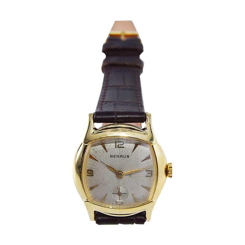 Women's or Men's Benrus Yellow Gold Filled Art Deco Cushion Shape with Original Dial For Sale
